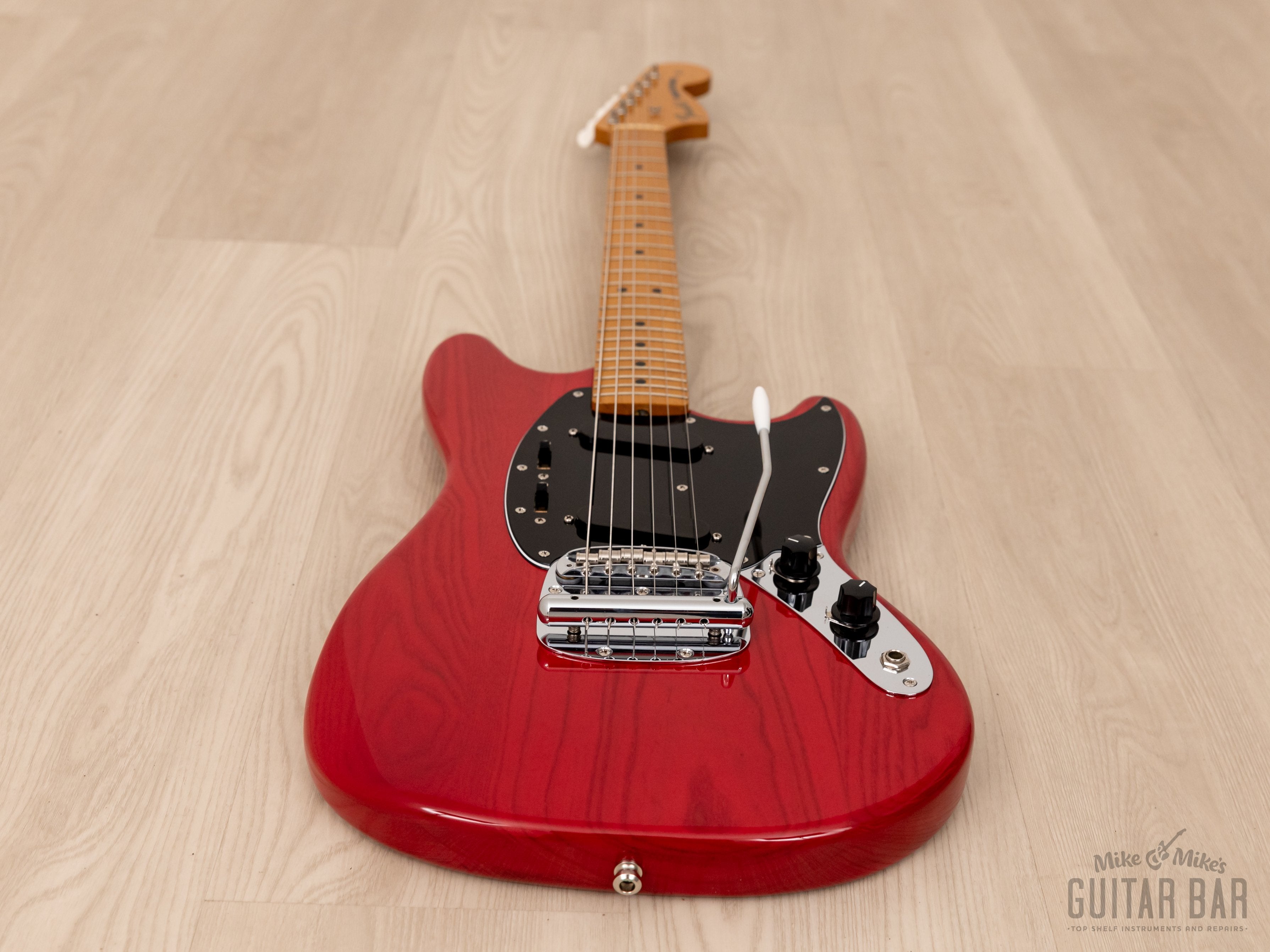 2010 Fender Mustang ‘77 Vintage Reissue MG77 Trans Red, Ash Body w/ Maple Board, Japan MIJ