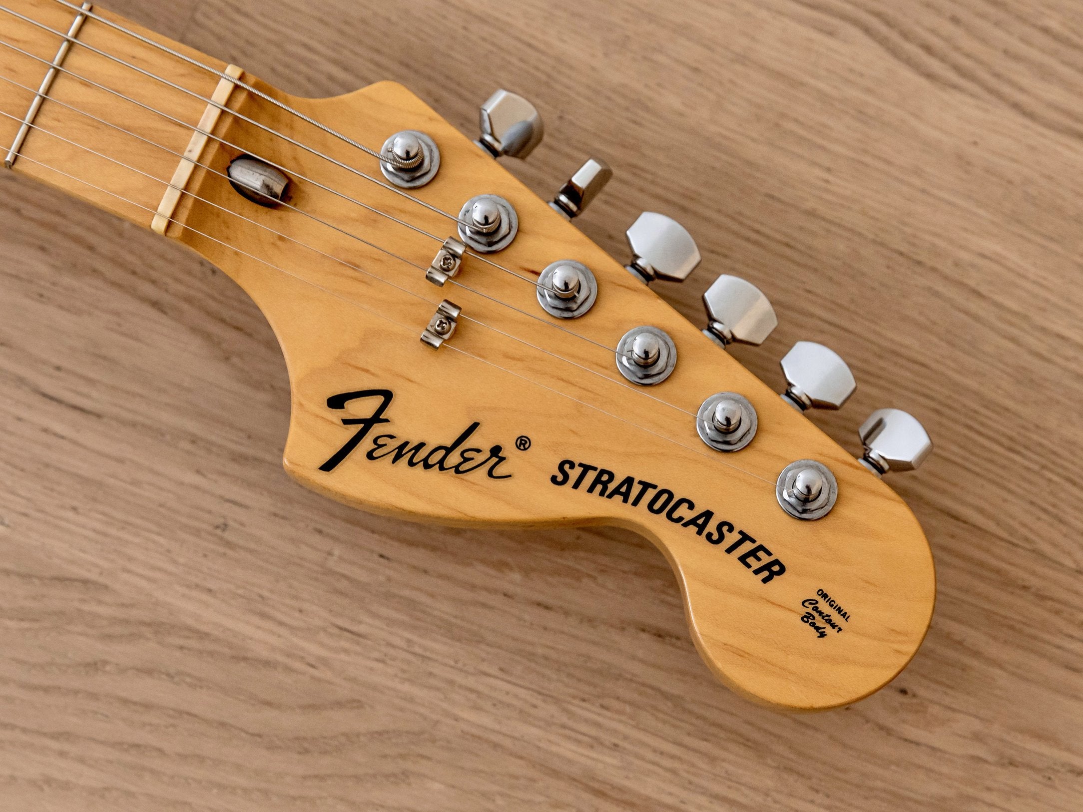 2002 Fender Stratocaster '72 Vintage Reissue ST72-58US Candy Apple Red w/ USA Pickups, Japan CIJ