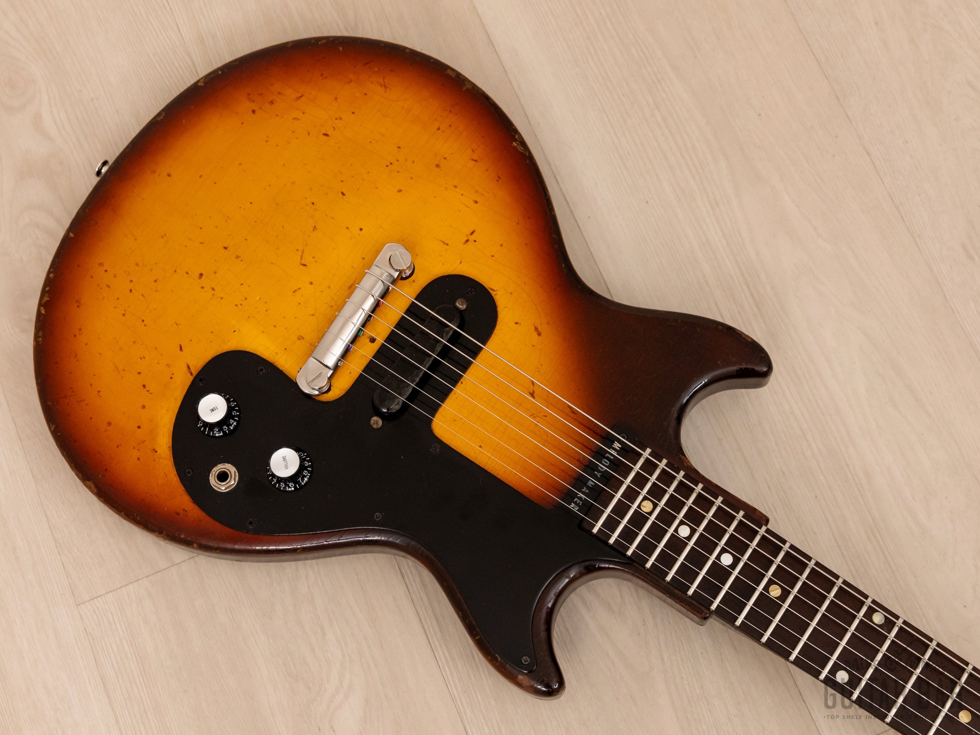 1964 Gibson Melody Maker Double Cut Vintage Electric Guitar Sunburst w/ Case