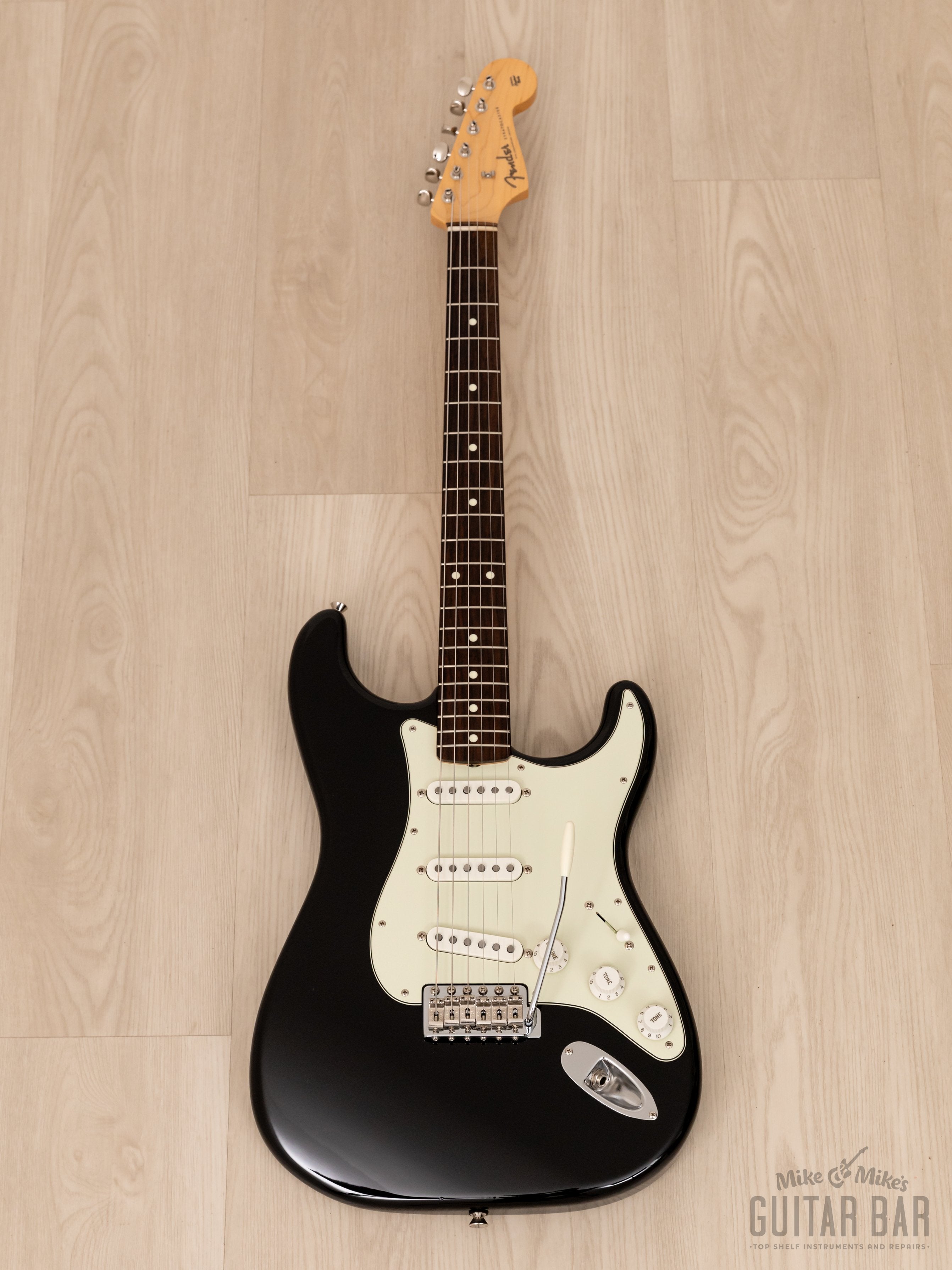 2022 Fender Traditional II 60s Stratocaster Black, Japan MIJ