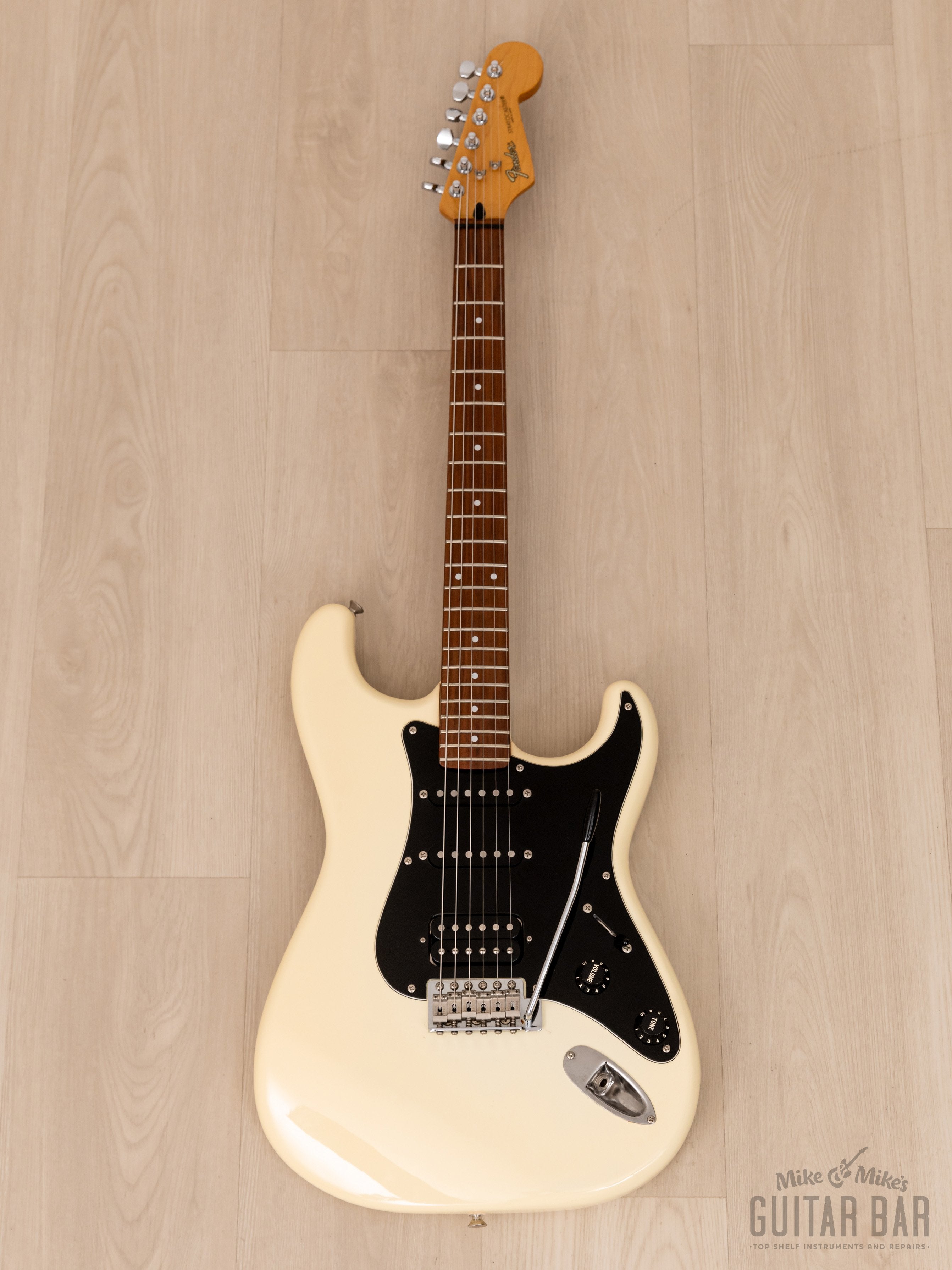 1988 Fender Boxer Series Stratocaster HSS ST314-60 Medium Scale Snow White, Japan MIJ Fujigen