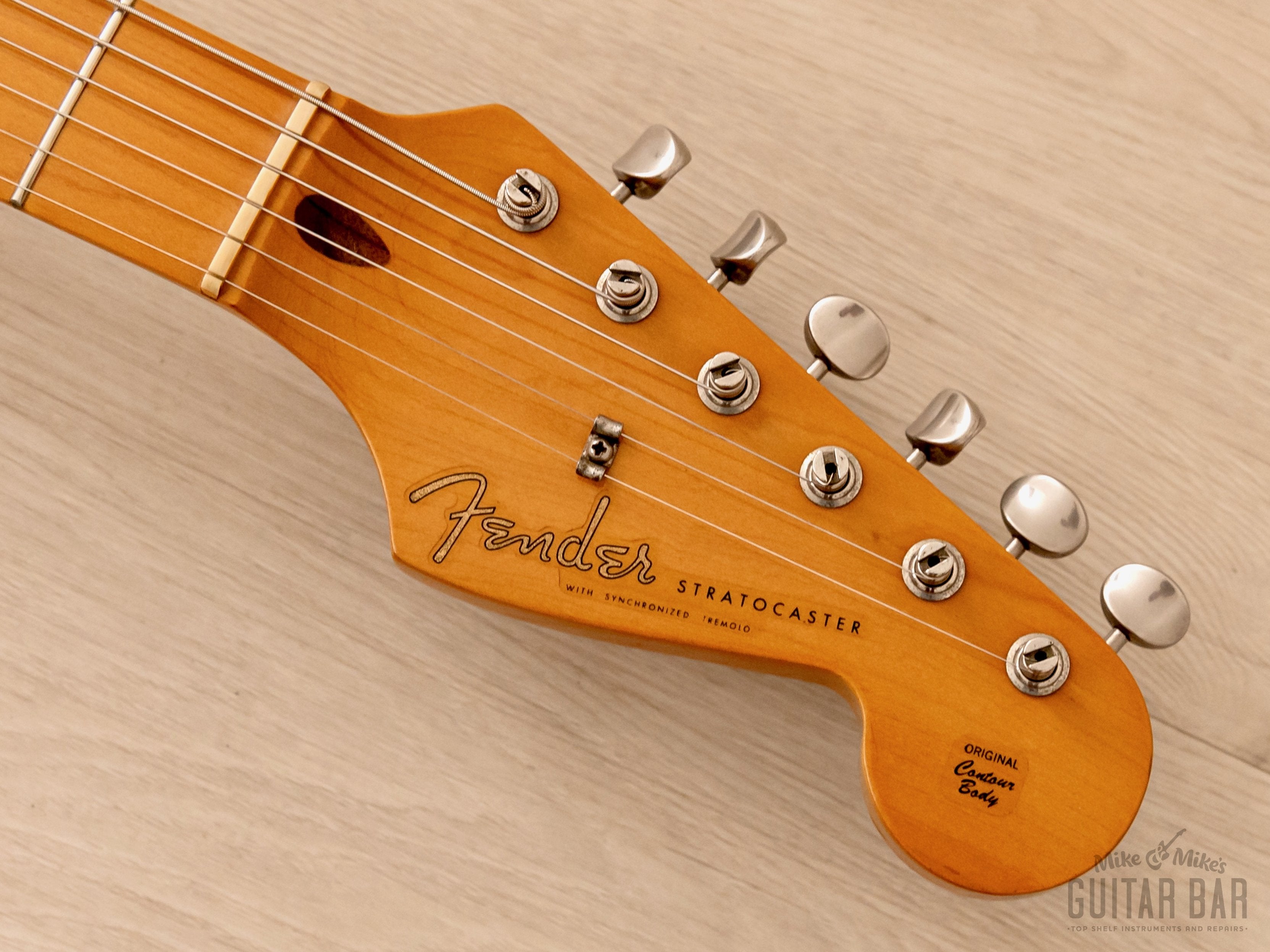 1994 Fender American Vintage '57 Stratocaster Sunburst Near-Mint w/ Hangtags, Case