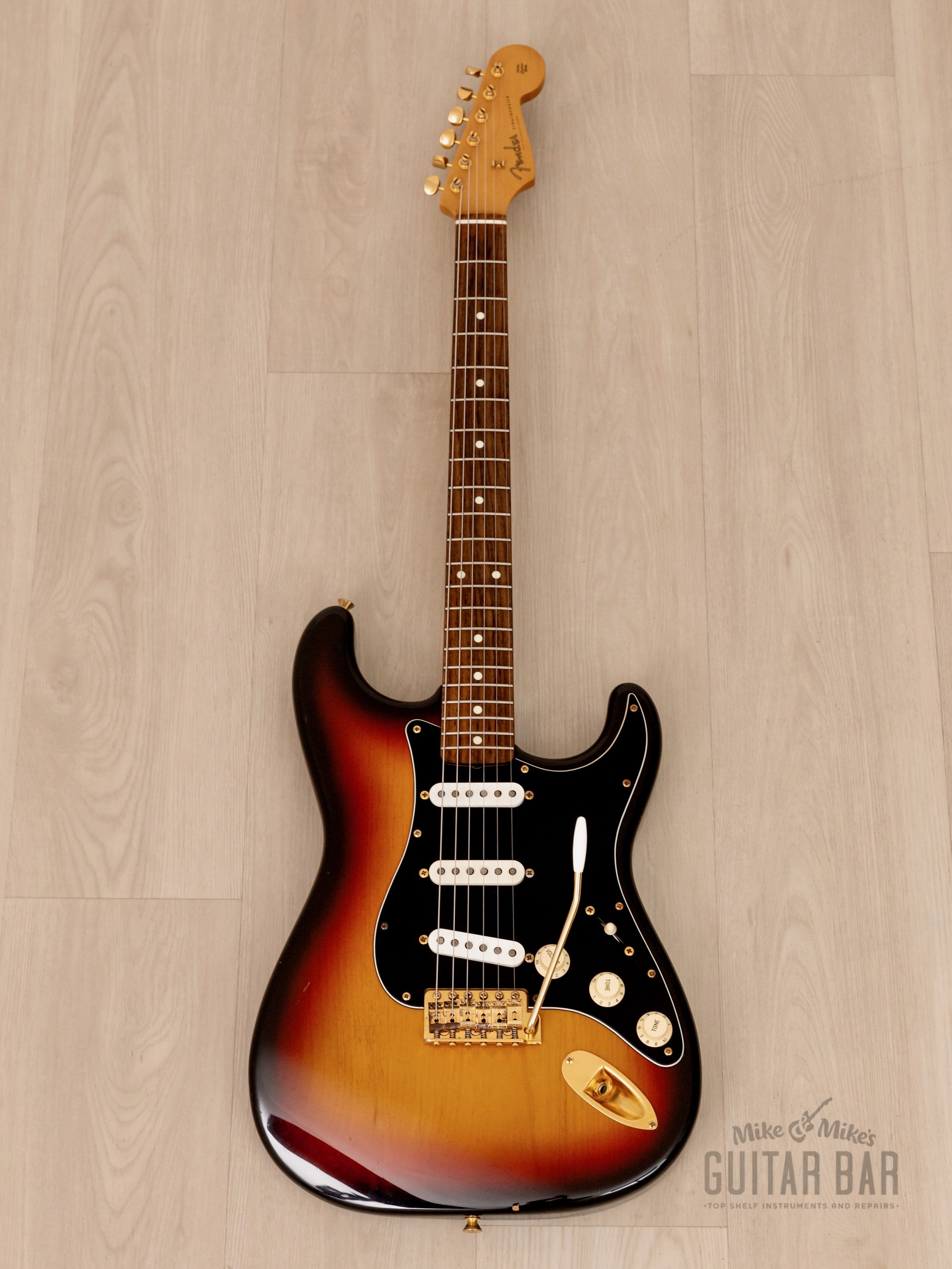 1999 Fender Stratocaster ‘62 Vintage Reissue ST62G-80TX Sunburst w/ USA Pickups & Gold Hardware, Japan CIJ