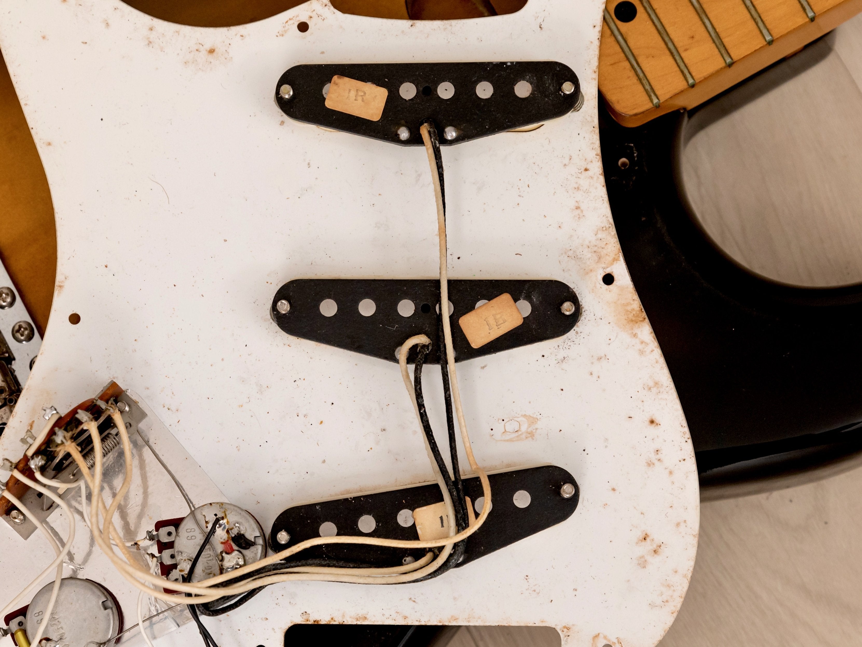 1988 Fender Stratocaster ‘57 Vintage Reissue ST57-55 Sunburst w/ Seymour Duncan SSL-1, Japan MIJ Fujigen
