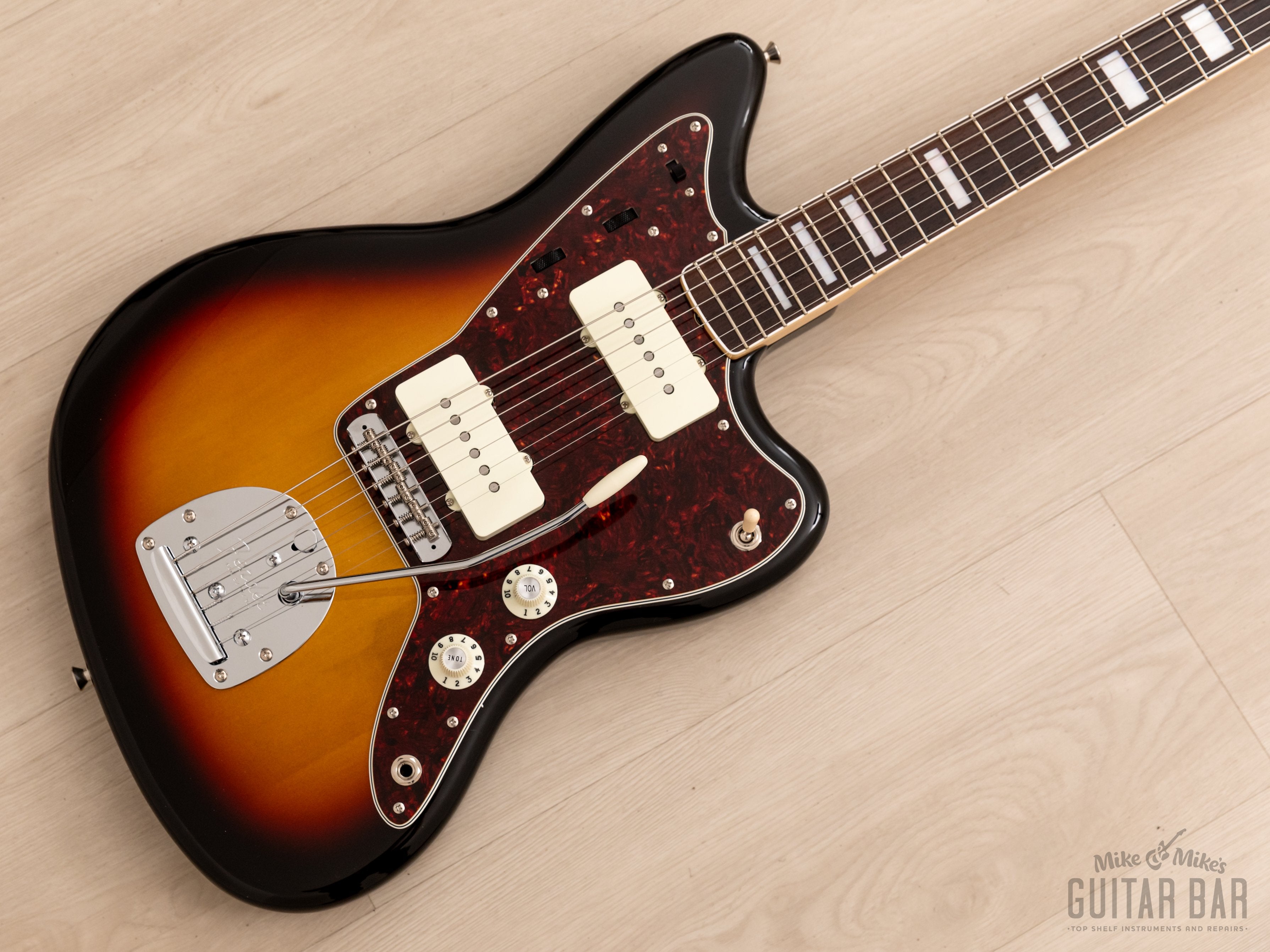 2023 Fender Traditional II Late 60s Jazzmaster Sunburst, Blocks & Binding,  Near-Mint w/ Hangtags, Japan MIJ