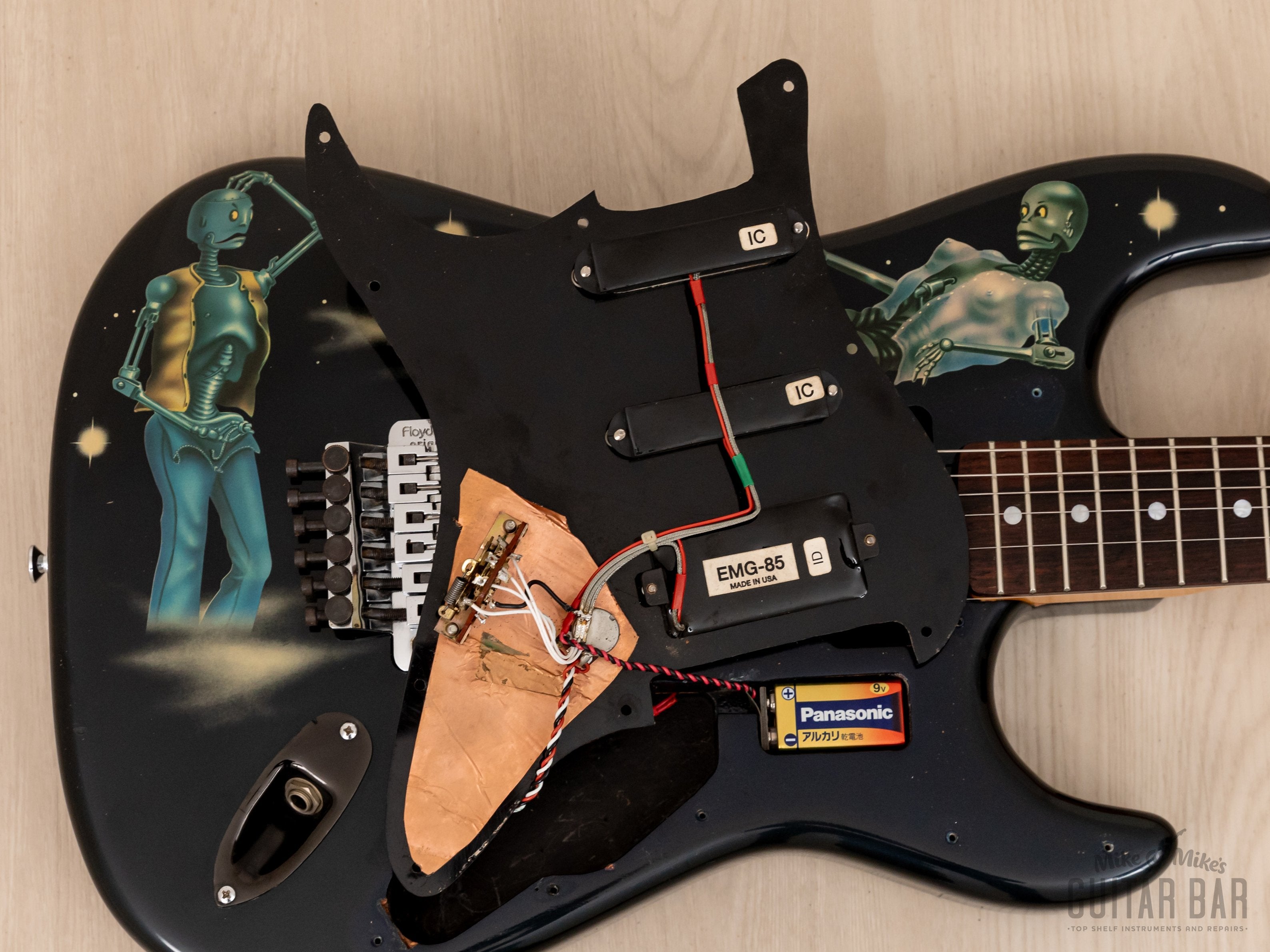 1980s Valley Arts Steve Lukather Signature Robot HSS Super Strat, M Series