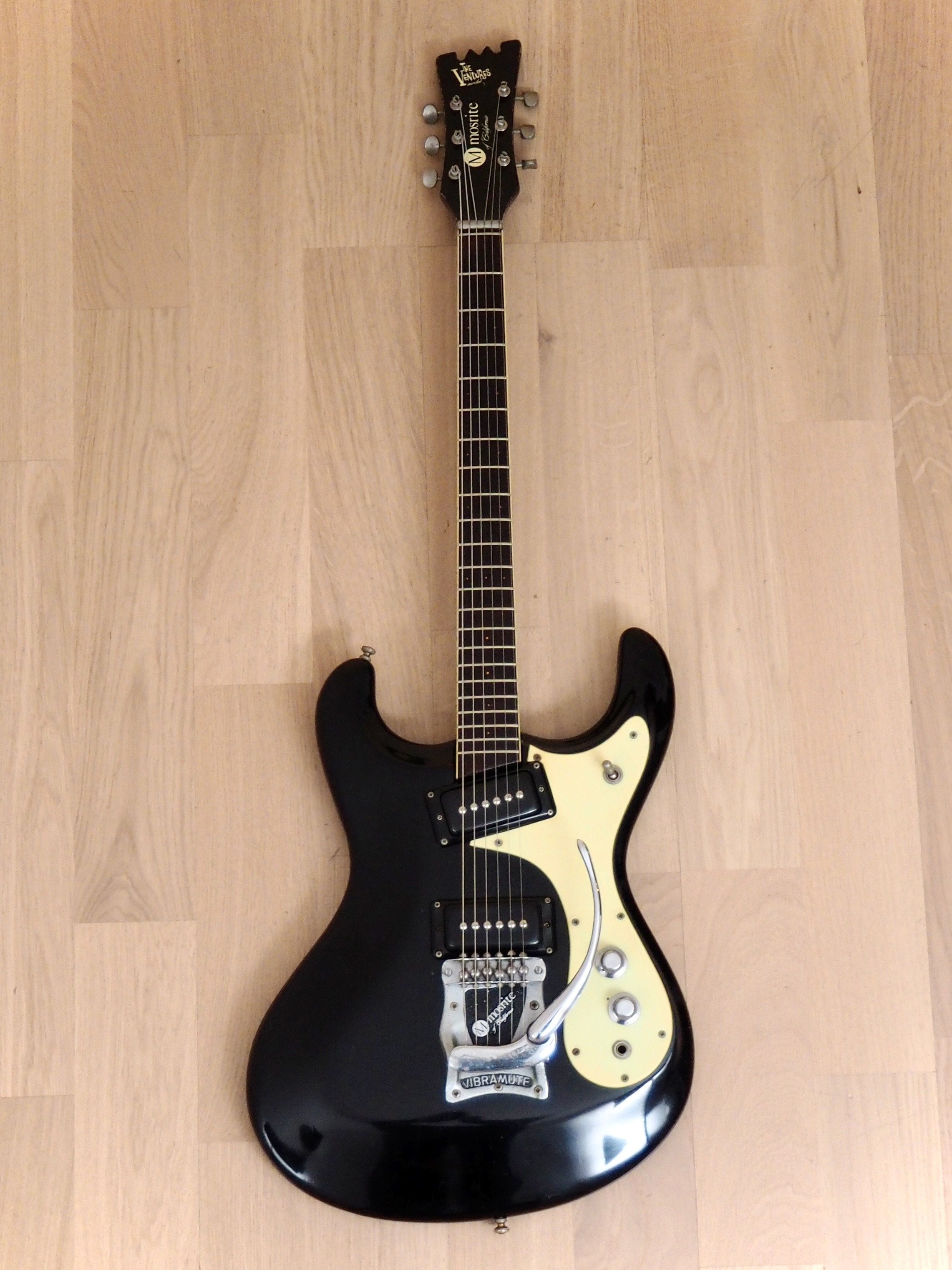 1964 Mosrite Ventures Model Vintage Electric Guitar Black, Vibramute w/ Case
