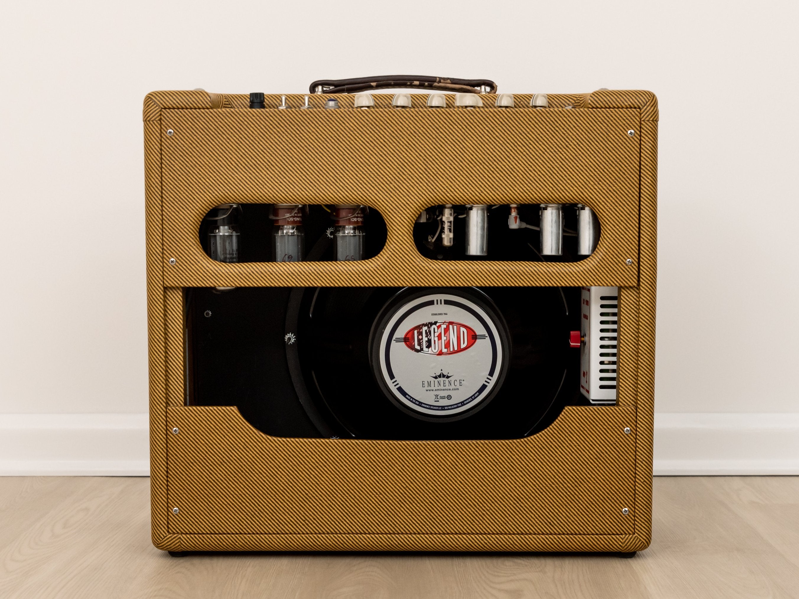 Victoria Regal II Boutique 1x15 Tube Amp w/ Adaptive Transformer, Brake Lite Attenuator