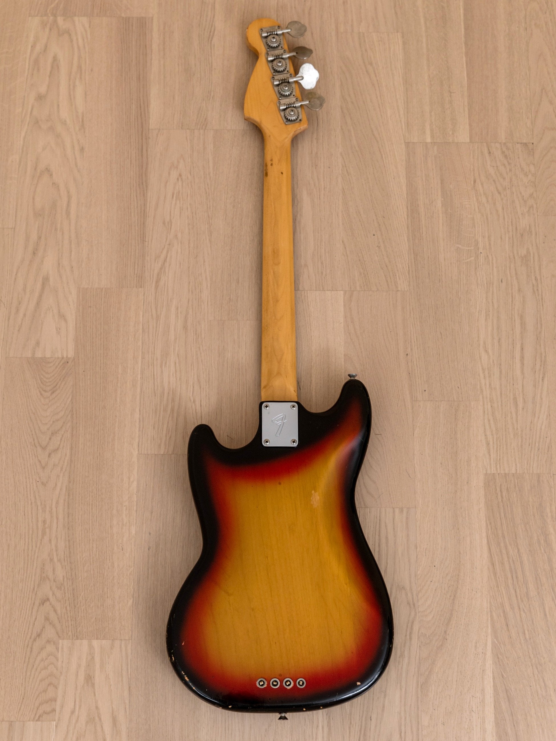 1975 Fender Mustang Bass Vintage Short Scale Bass Sunburst, Ash Body