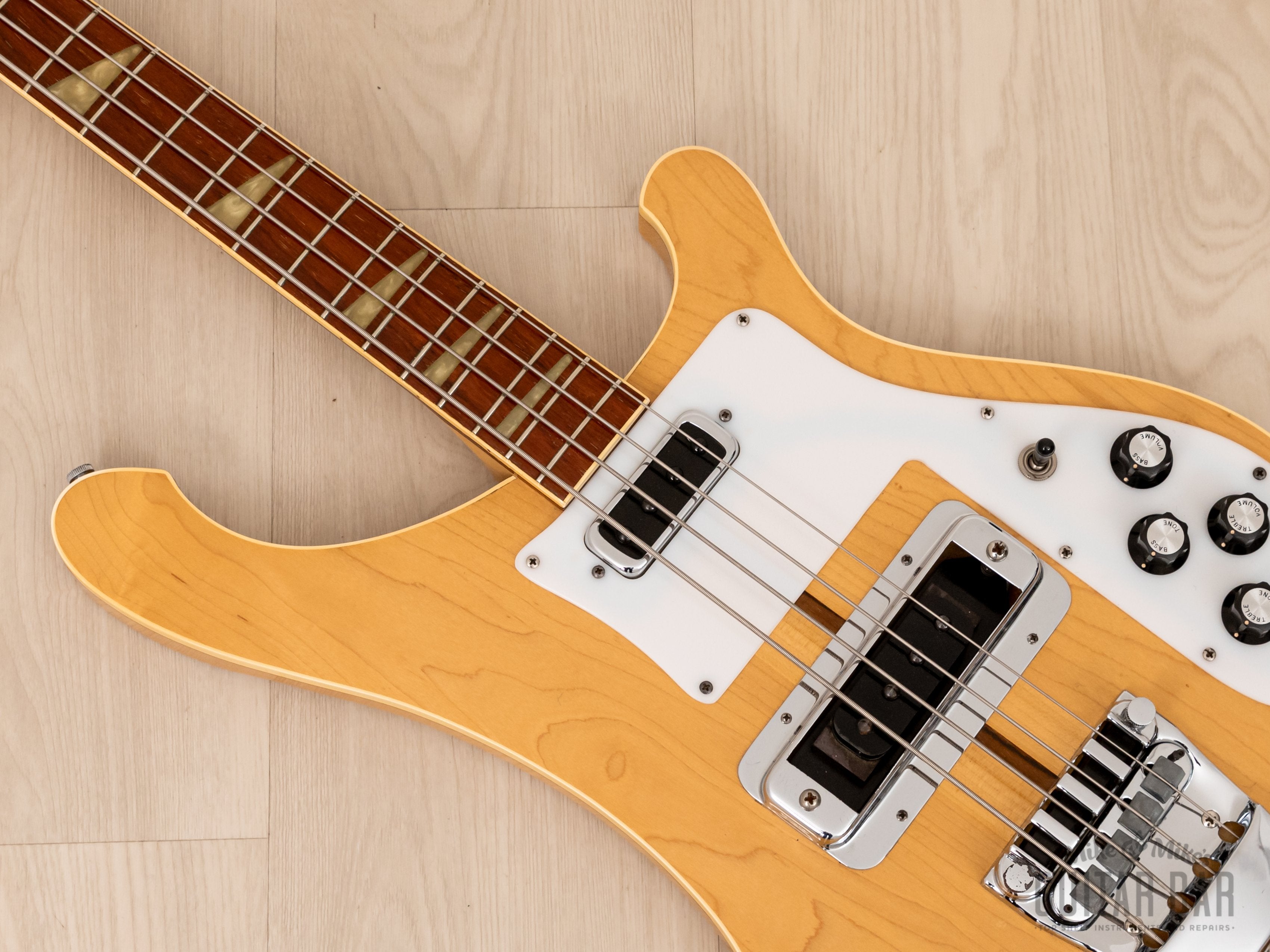 1974 Rickenbacker 4001 Vintage Electric Bass Mapleglo, 100% Original w/ Case