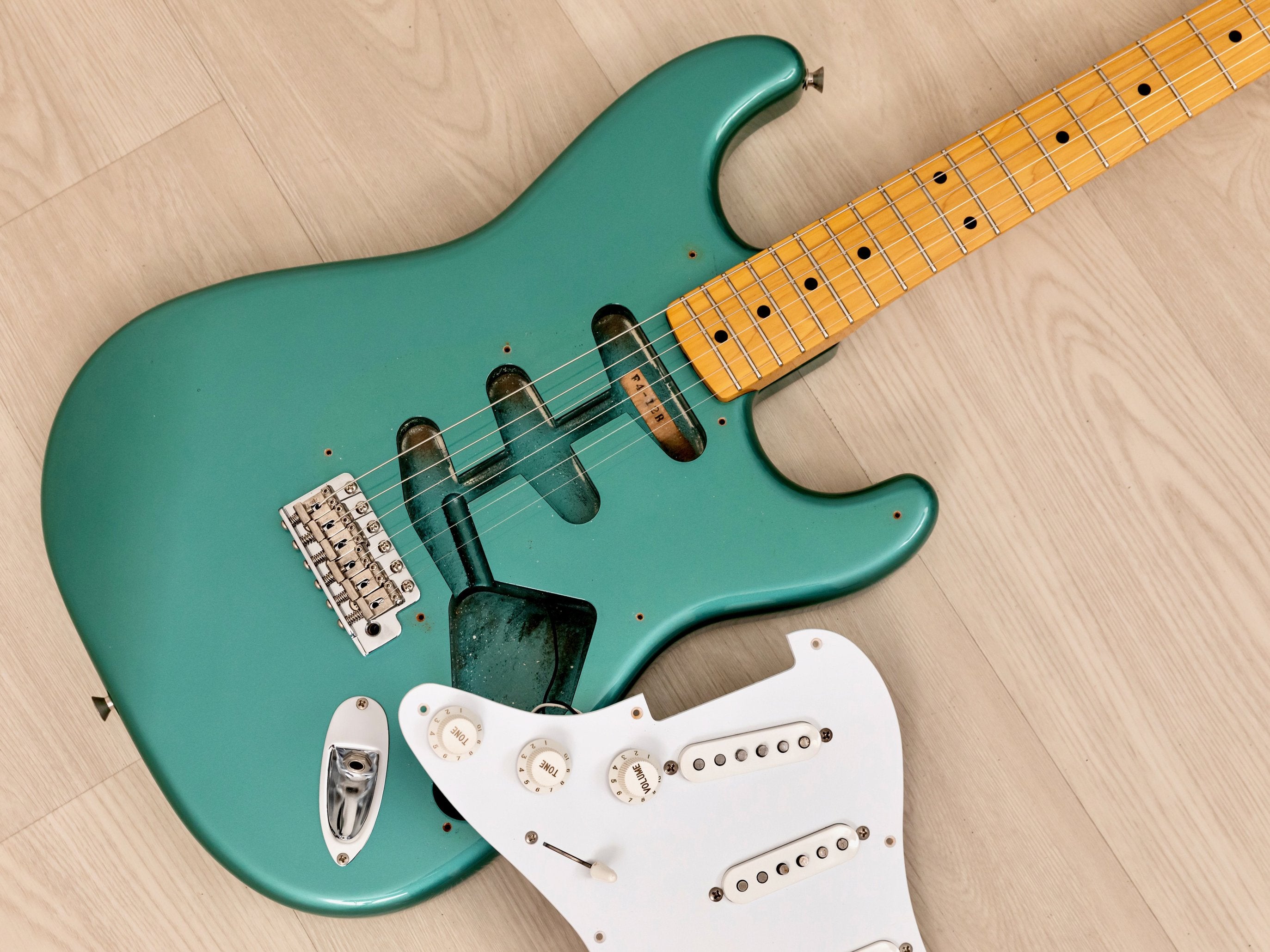 2006 Fender Stratocaster '57 Vintage Reissue ST57-58US Ocean Turquoise w/  USA Pickups, Japan CIJ