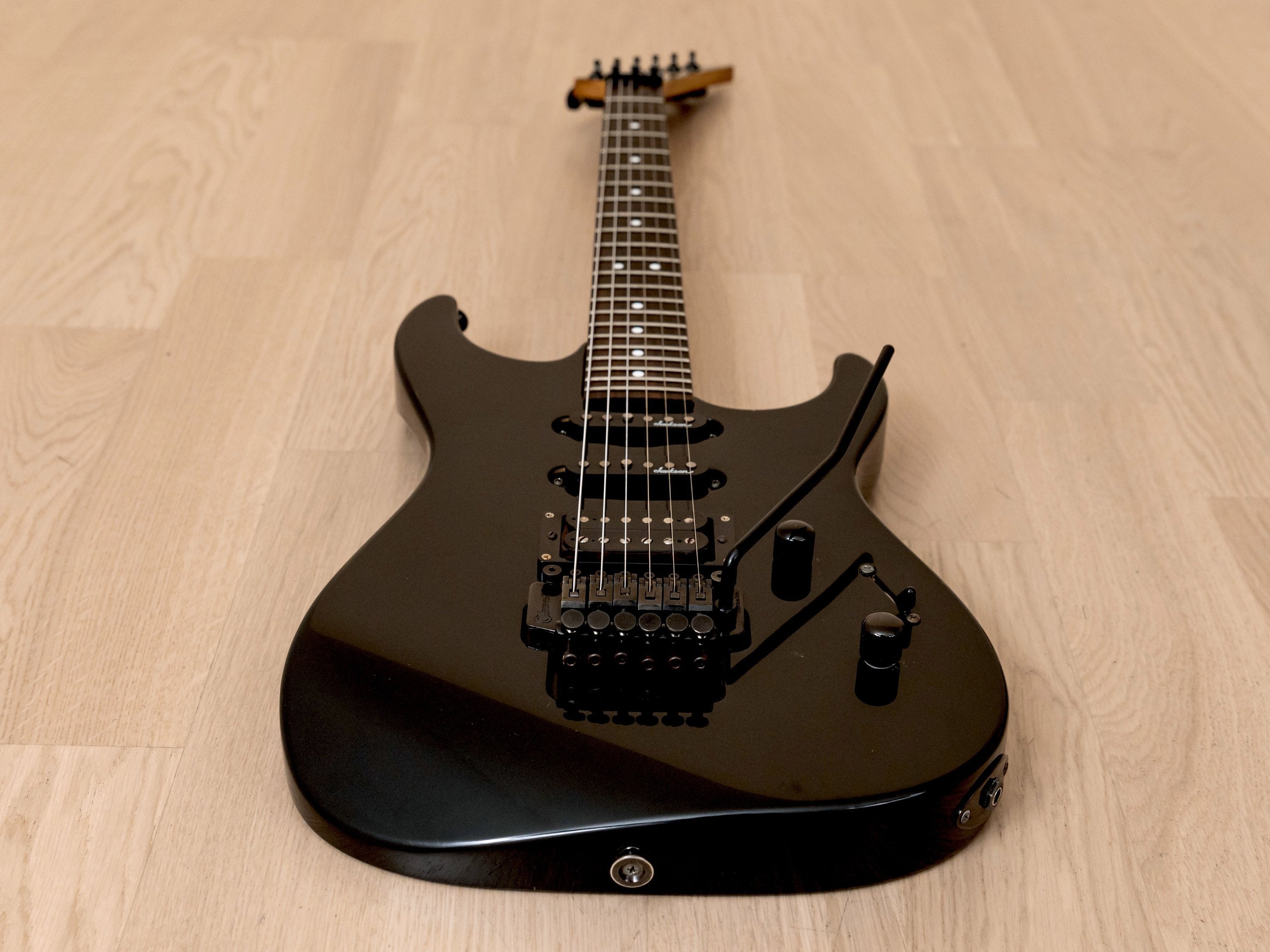 1993 Charvel by Jackson DK-065-SSH Superstrat Vintage Guitar Black, Model 3, Japan