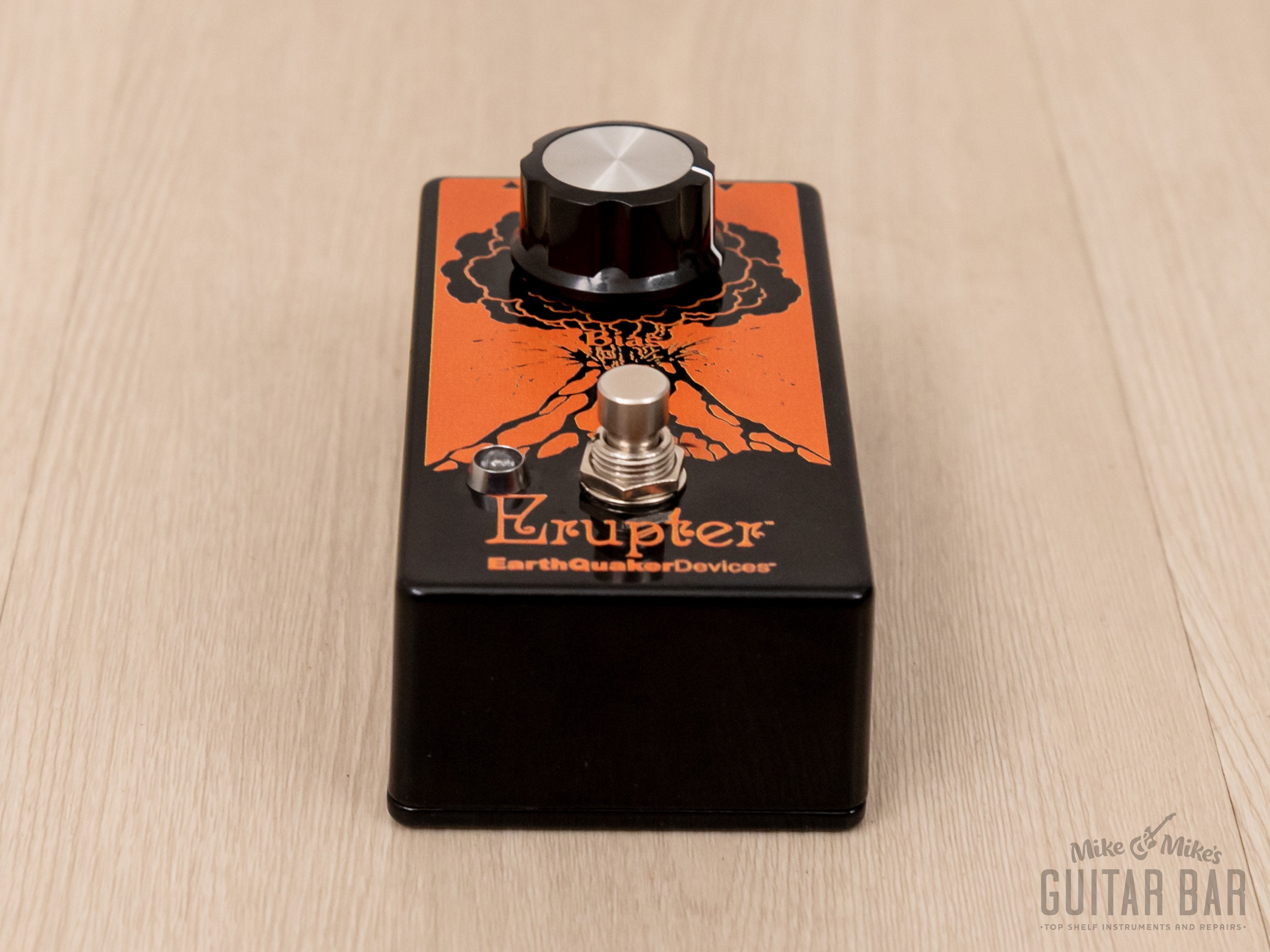 EarthQuaker Devices Erupter Fuzz Guitar Effects Pedal