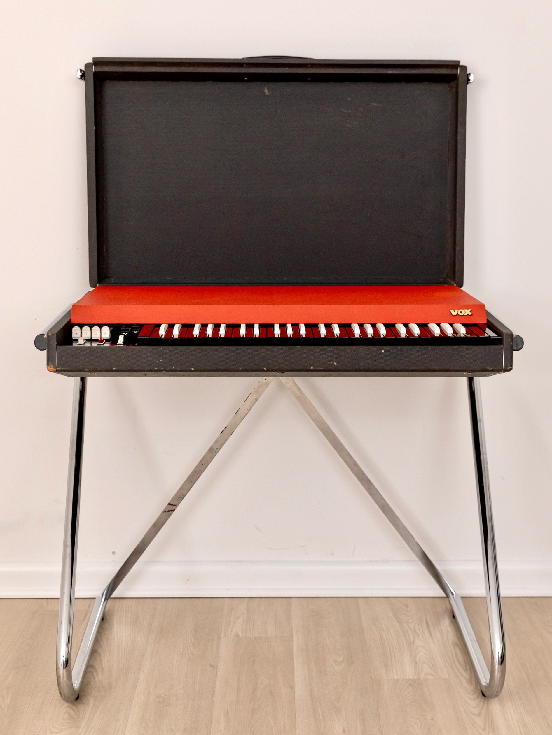 1968 Vox Continental Vintage Combo Organ Keyboard V301E Italian w/ Z Legs, Case