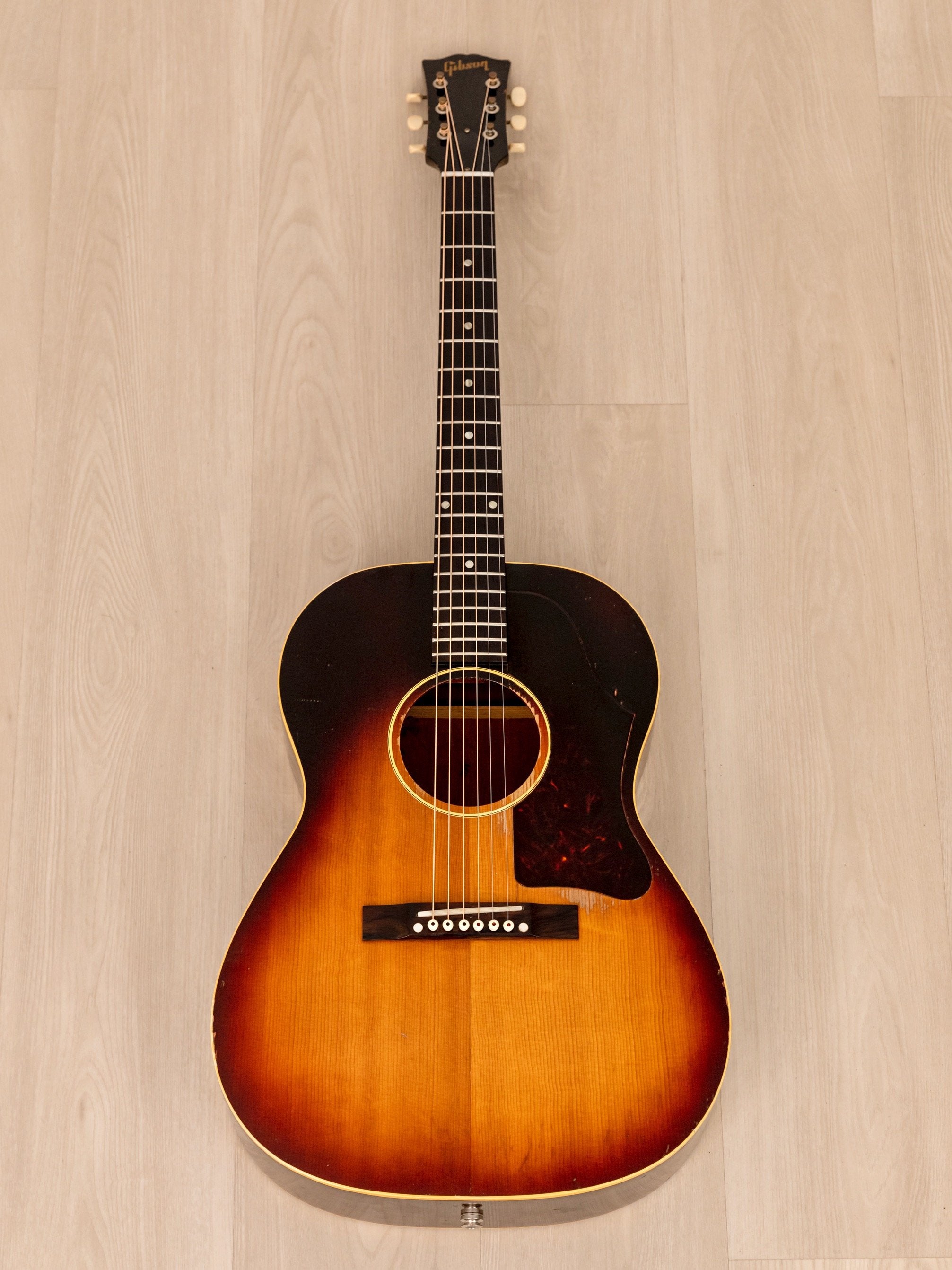 1959 Gibson LG-1 Vintage Acoustic Guitar Sunburst w/ Case, K&K Pickup