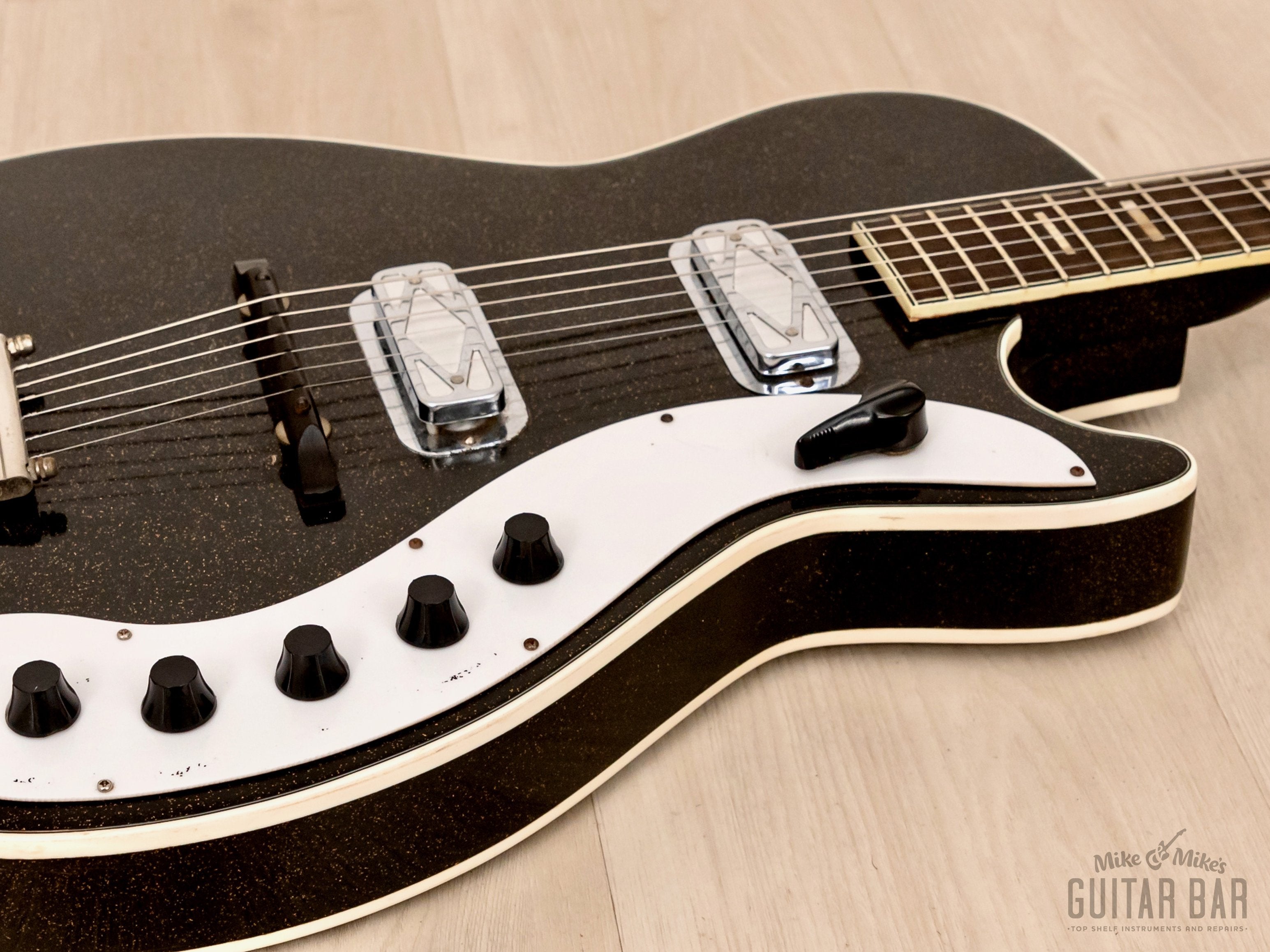 1960 Silvertone Stratotone Jupiter 1423 Vintage Guitar by Harmony USA w/ DeArmond Gold Foils