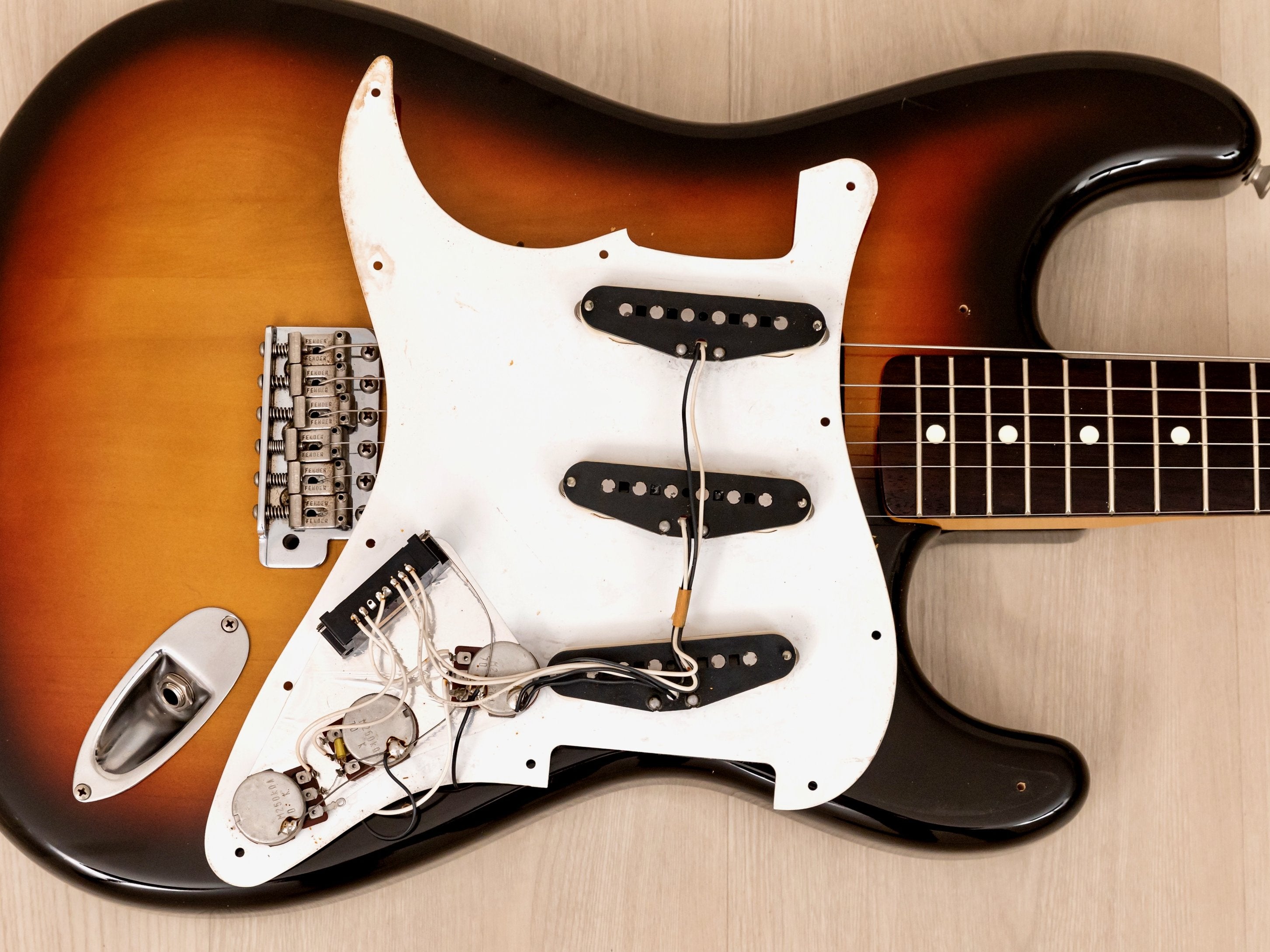 1988 Fender Stratocaster '62 Vintage Reissue ST62-55 Sunburst, Japan MIJ Fujigen