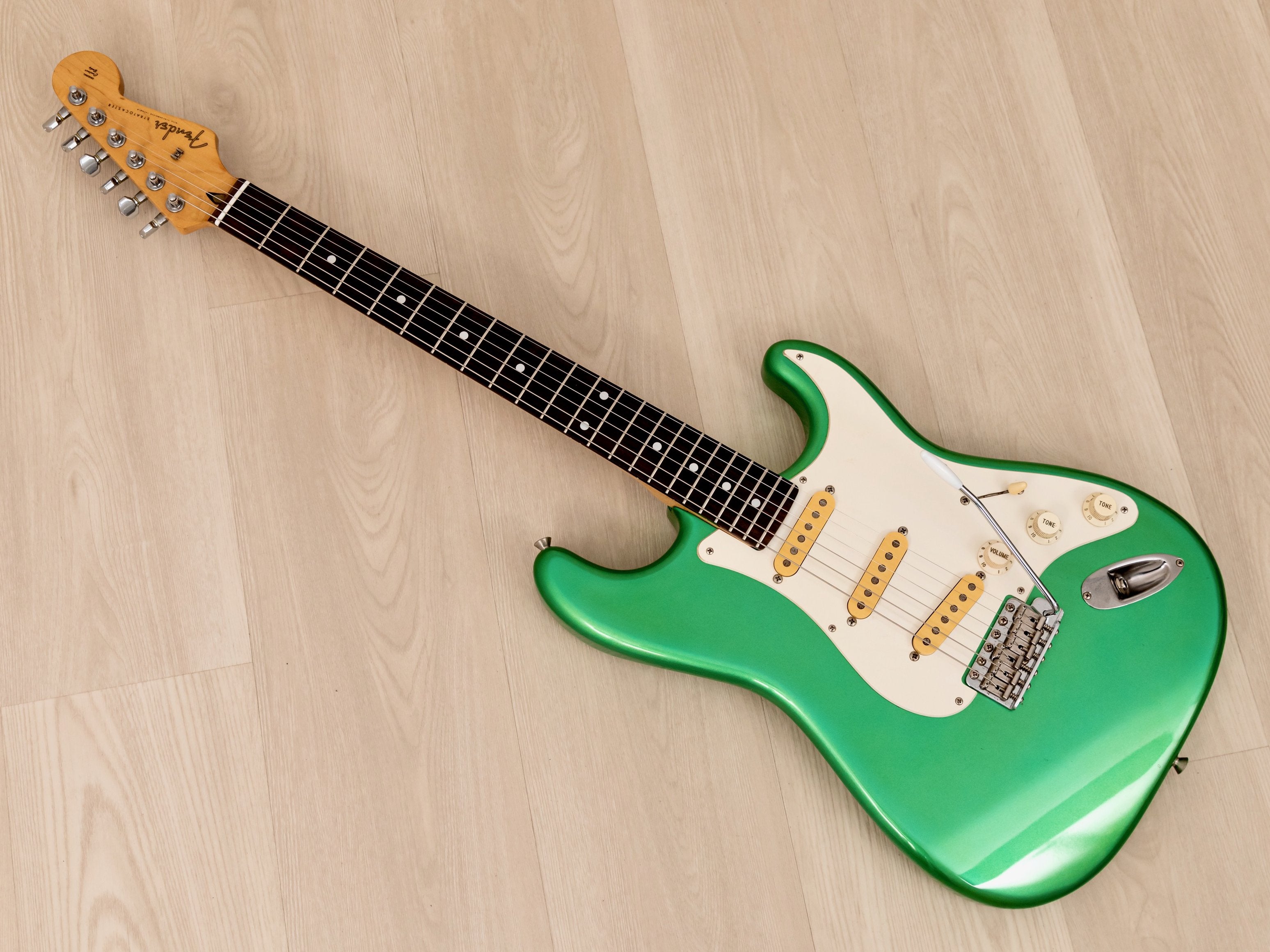 1991 Fender Stratocaster Model ST500-VR Metallic Green Near Mint w/ Case, Japan MIJ Fujigen