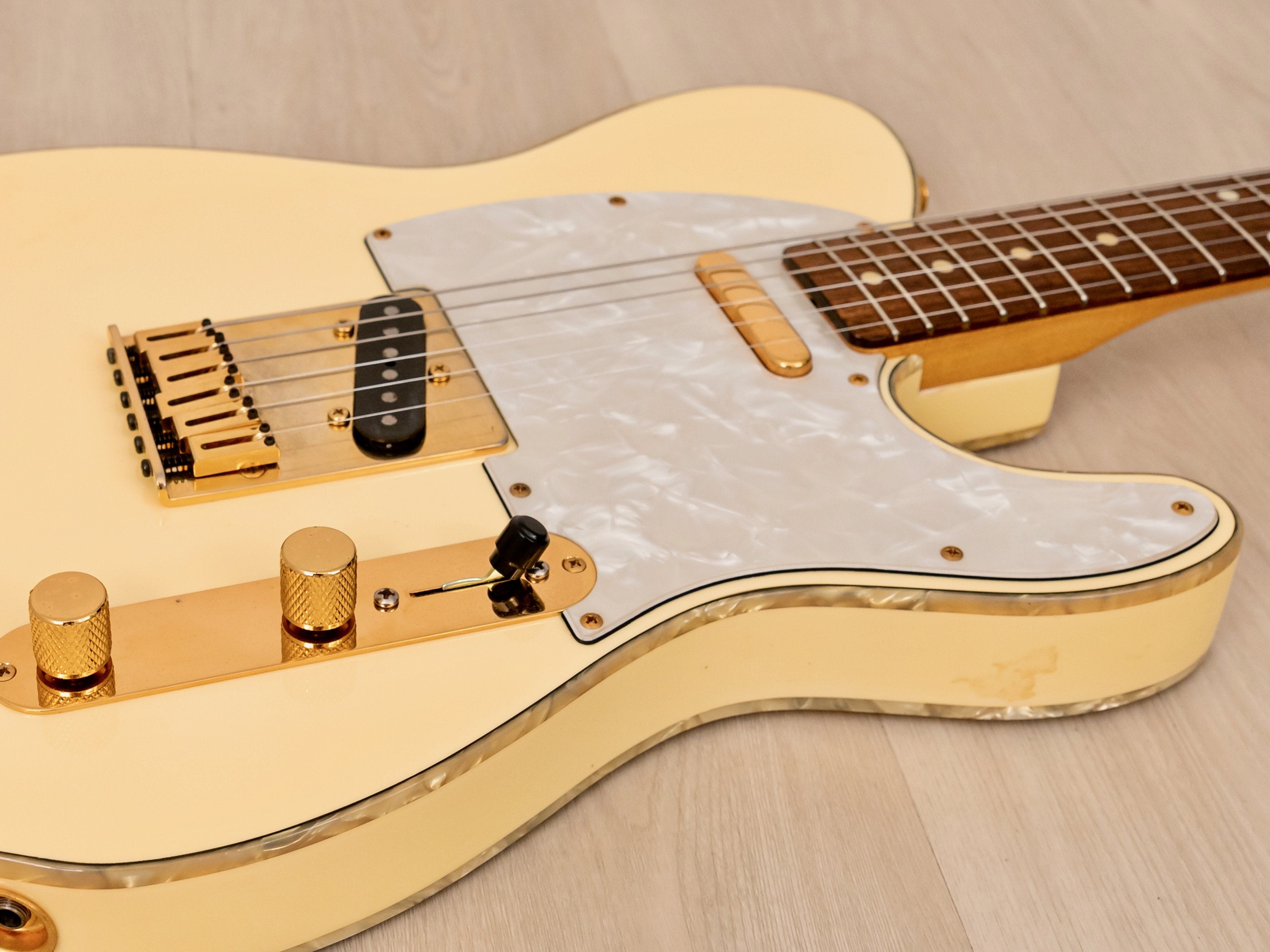 1995 Fender Telecaster Custom Limited Edition TLG94P Vintage White w/ Gold Hardware, Case, Japan MIJ