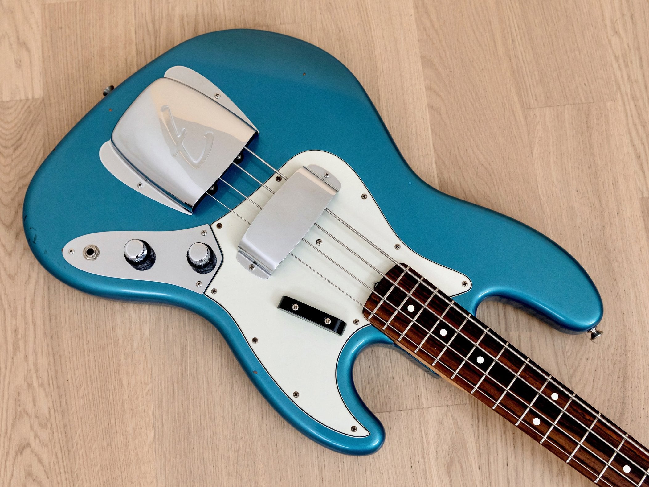 1998 Fender American Vintage '62 Jazz Bass Stack Knob Lake Placid Blue w/ Case, Geddy Lee Pickups
