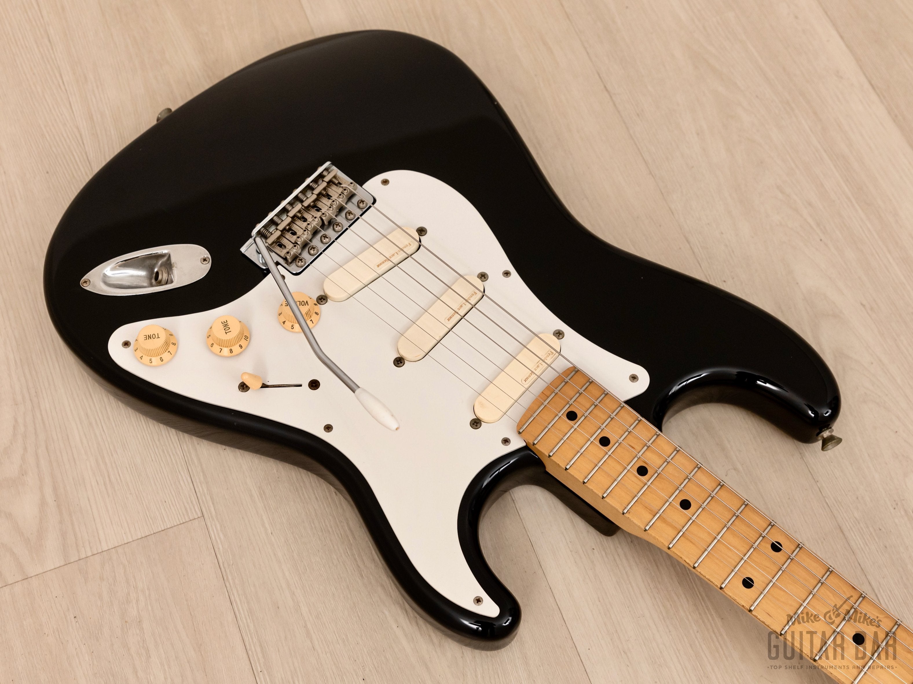 1999 Fender Stratocaster ‘54 Vintage Reissue ST54-95LS Blackie Specs w/ USA Lace Sensors, Japan CIJ