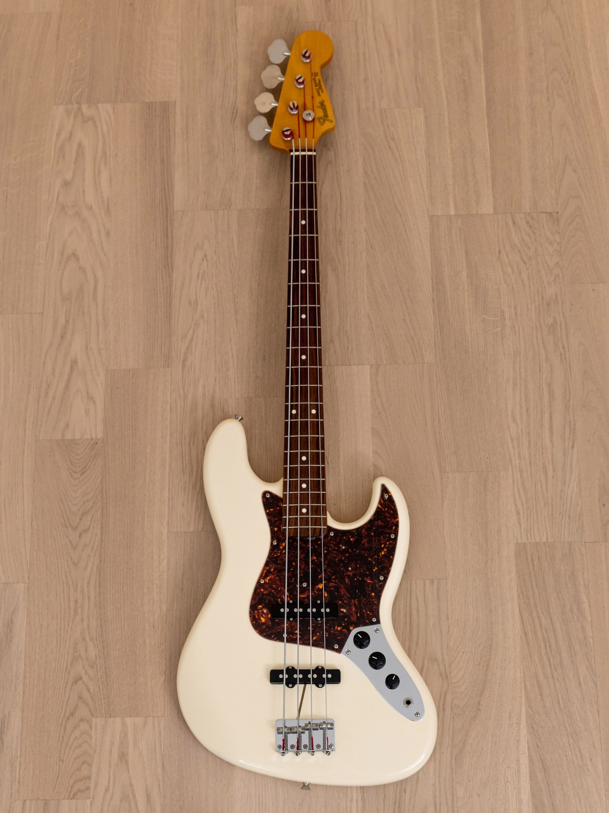 2002 Fender Jazz Bass '62 Vintage Reissue JB62-58 Olympic White 