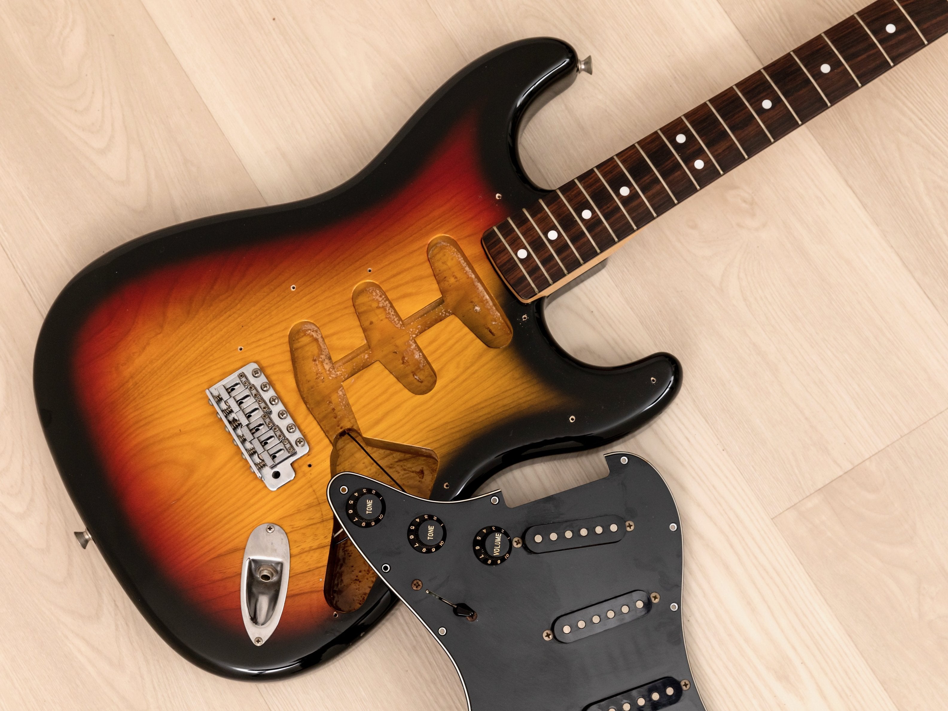 1996 Fender Stratocaster '72 Vintage Reissue Order Made ST72-65 Sunburst  Ash, Japan MIJ