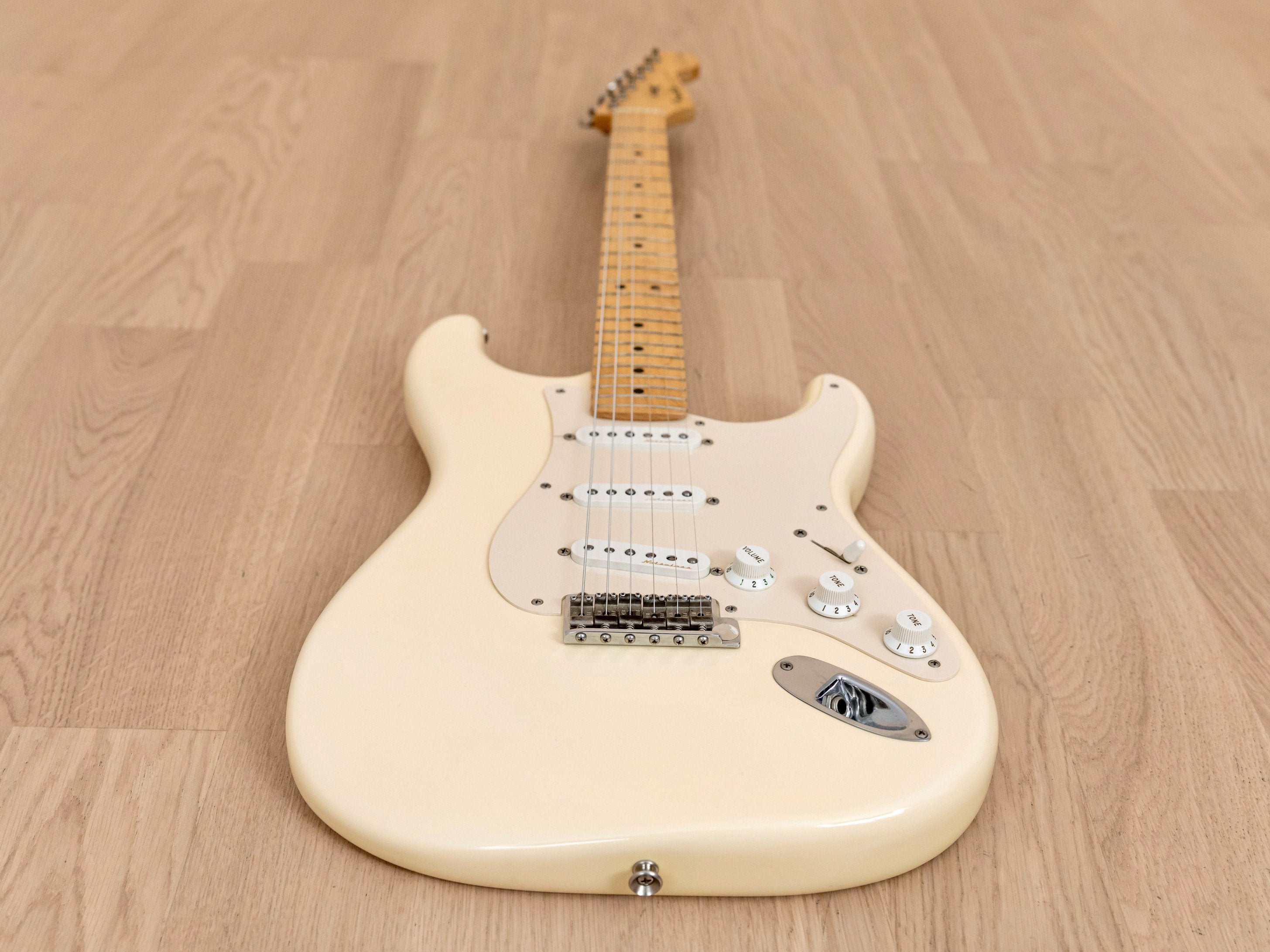 2002 Fender Artist Series Eric Clapton Signature Stratocaster, Olympic White w/ Case & Hangtags