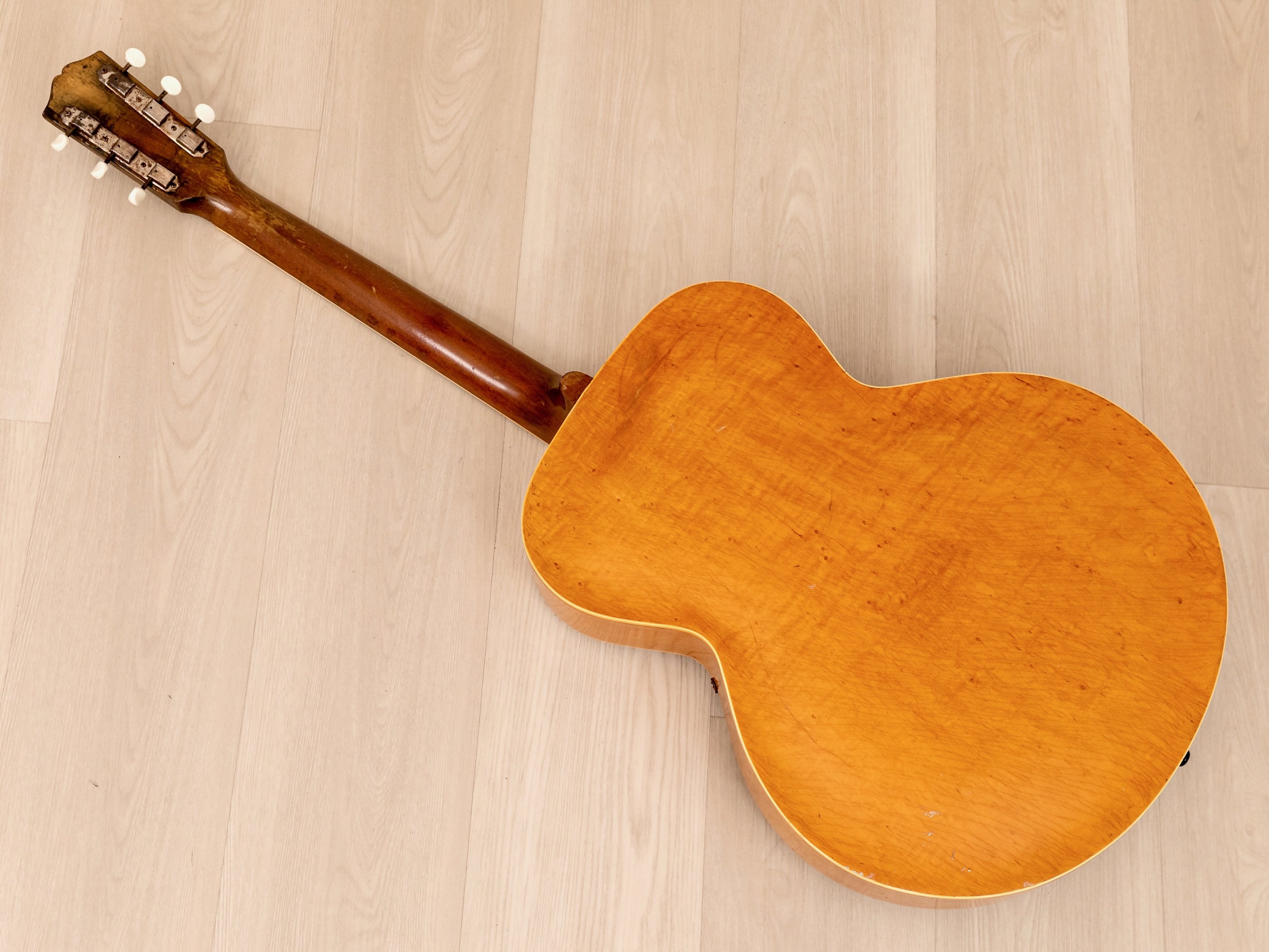 1950 Gibson Archtop Vintage 16” Carved Top Blonde w/ Zipper Binding & Case, Kalamazoo KG-32
