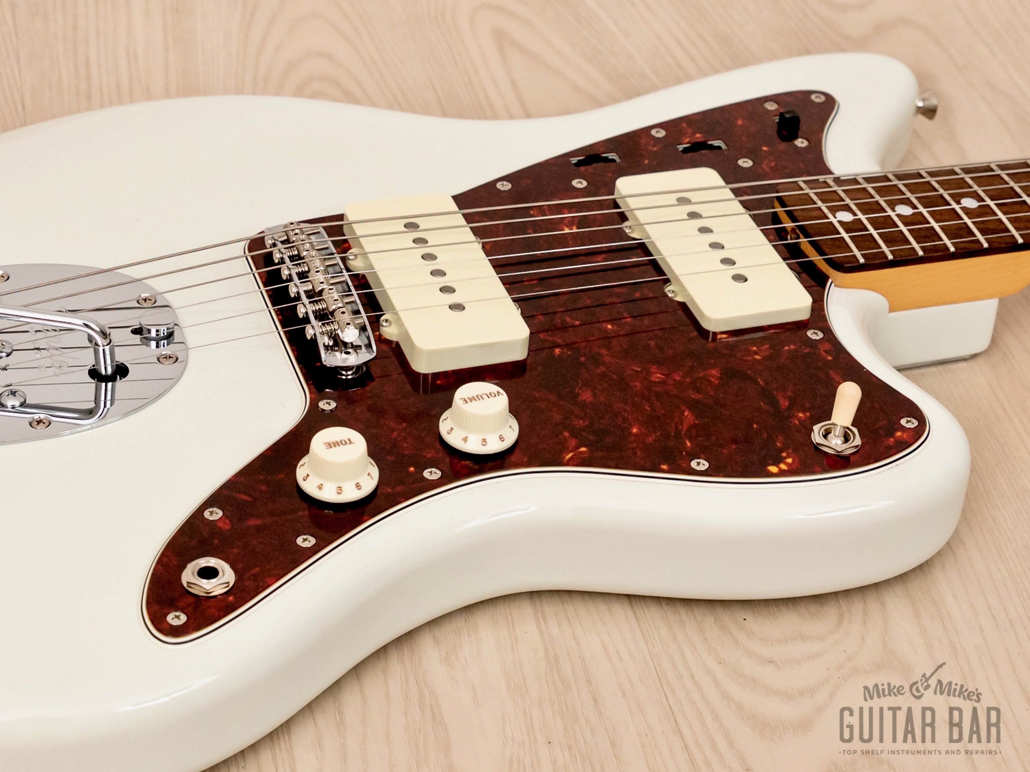 2023 Fender Traditional II 60s Jazzmaster Offset Guitar Olympic White w/ Hangtags, Japan MIJ