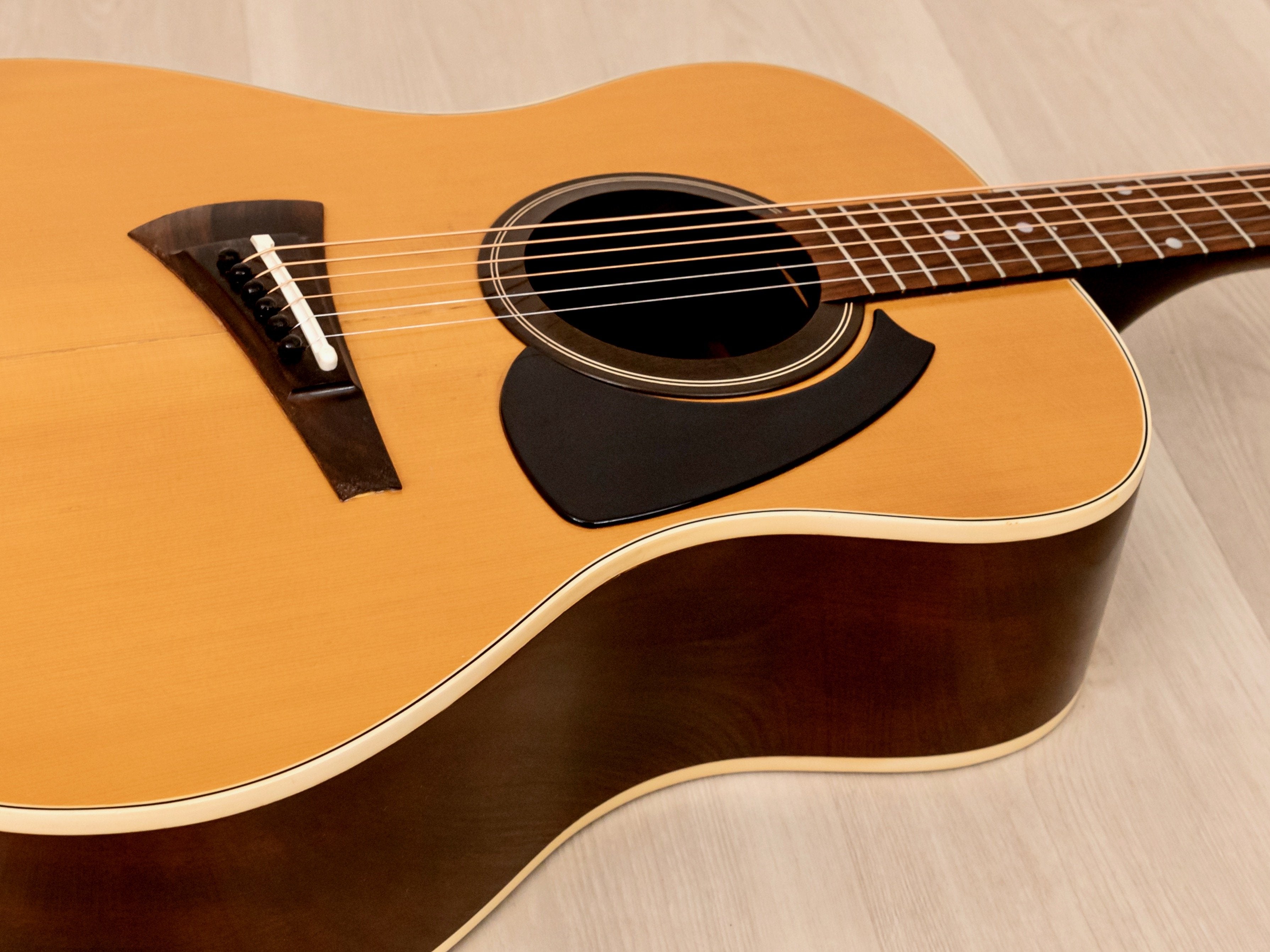 1977 Gibson MK-35 Vintage Mark Series Jumbo Acoustic Guitar w/ Case