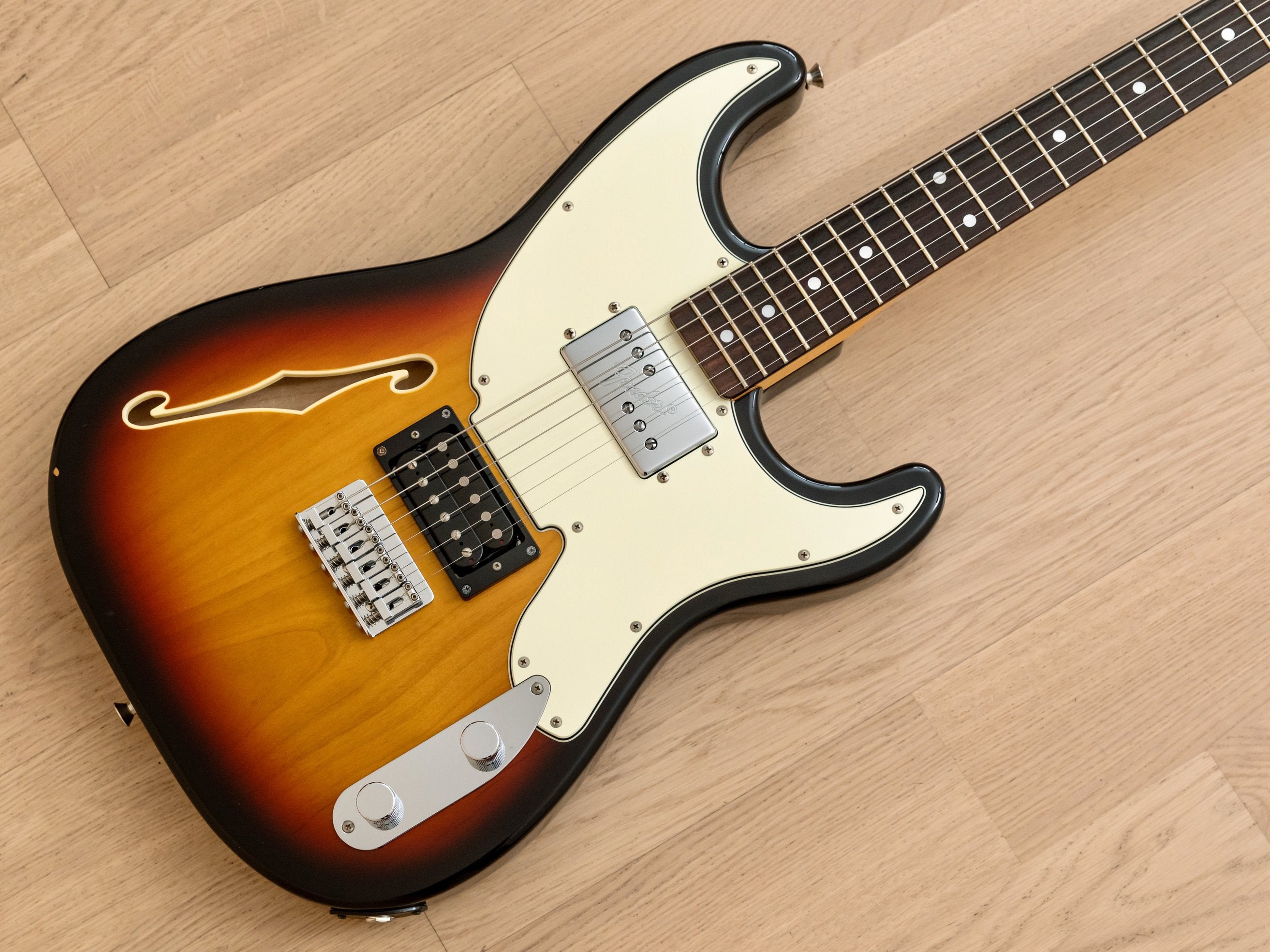 Hollow stratocaster deals