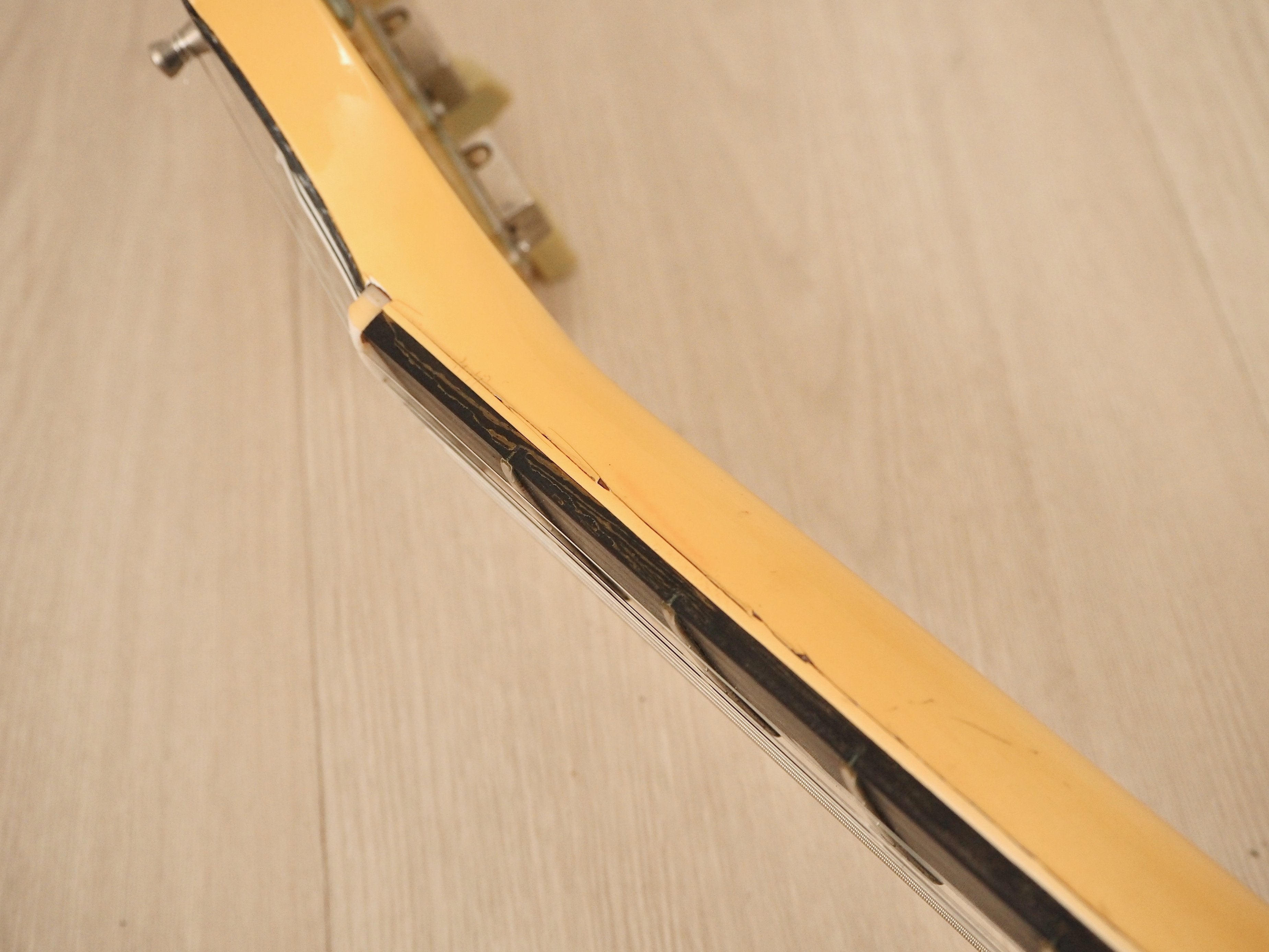 1995 Gibson Flying V '67 Vintage Reissue Alpine White w/ Ebony Fretboard, Case