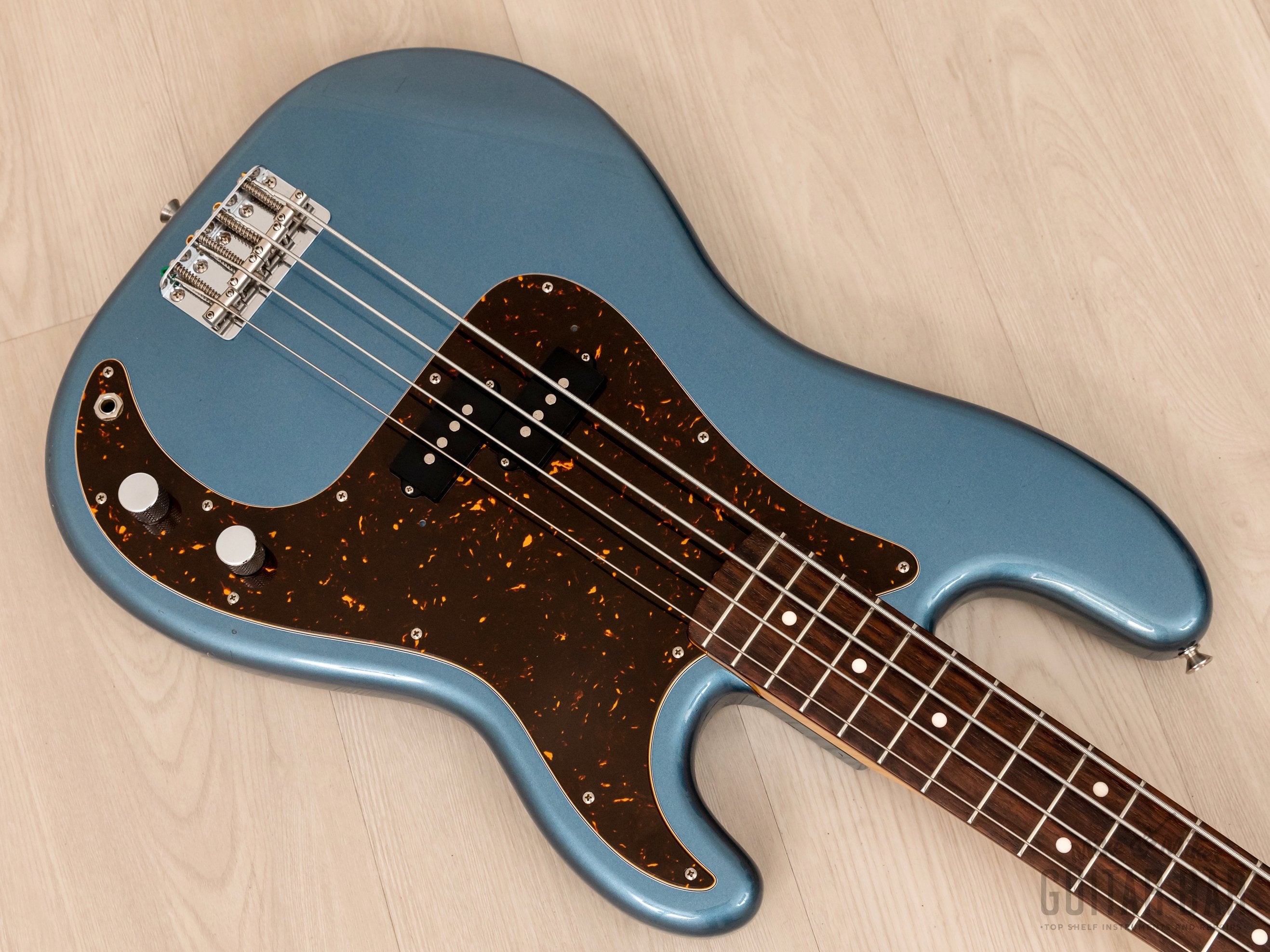 2006 Fender Precision Bass '62 Vintage Reissue PB62-53 Lake Placid Blue Japan CIJ