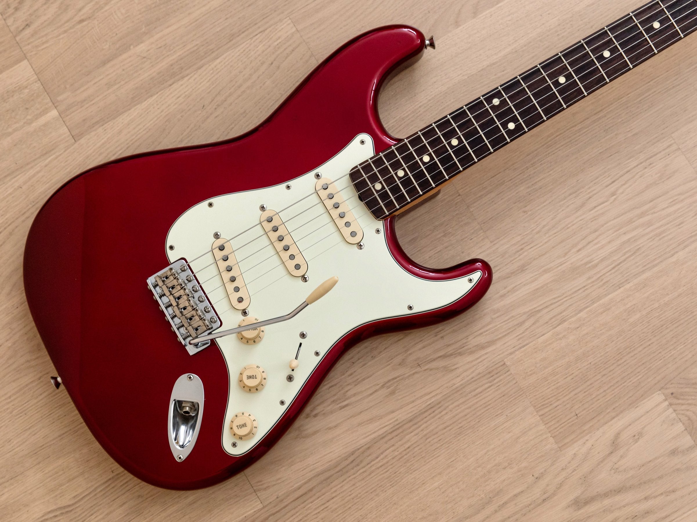 2016 Fender Japan Exclusive Classic 60s Stratocaster Candy Apple Red w/ USA Pickups