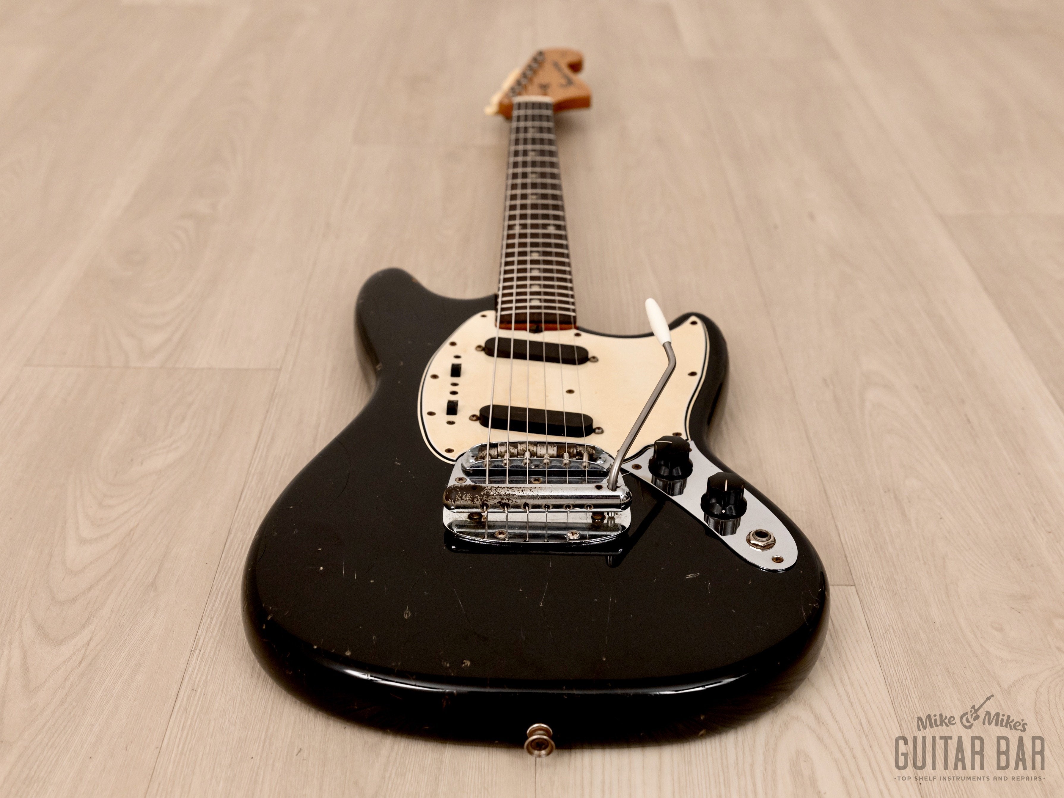 1965 Fender Mustang Vintage Offset Electric Guitar Black w/ Case