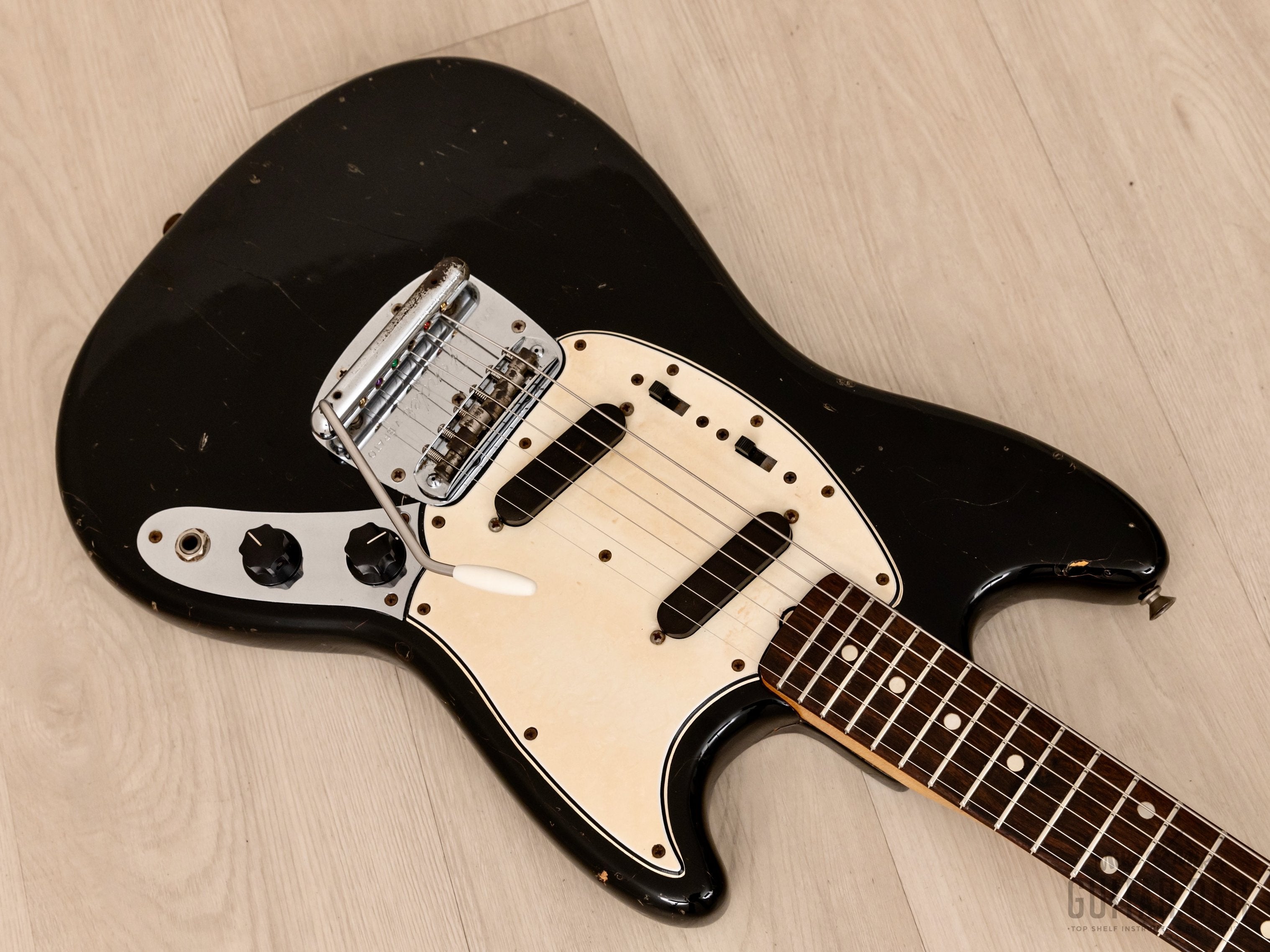 1965 Fender Mustang Vintage Offset Electric Guitar Black w/ Case