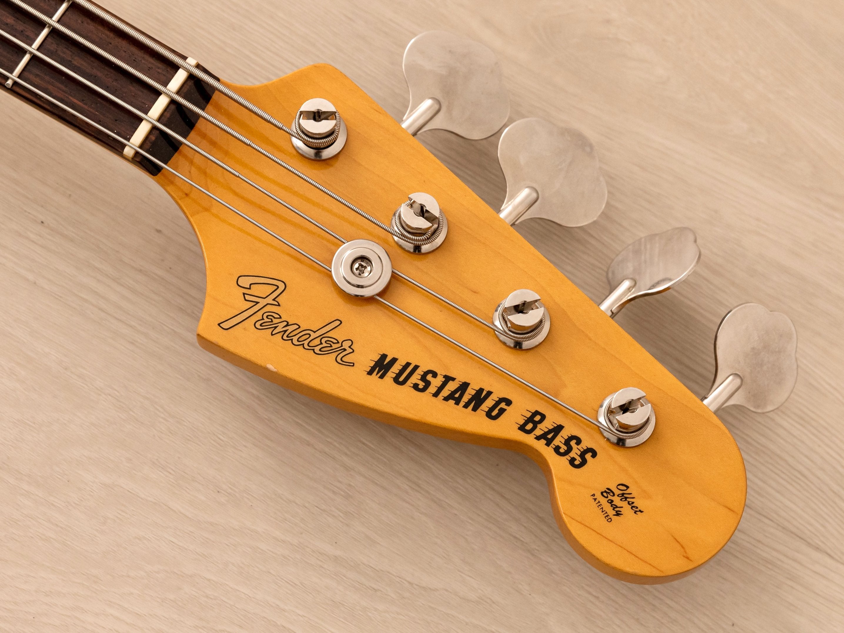 2005 Fender Mustang Bass MB98-70SD Short Scale Vintage Reissue Fiesta Red, Japan CIJ