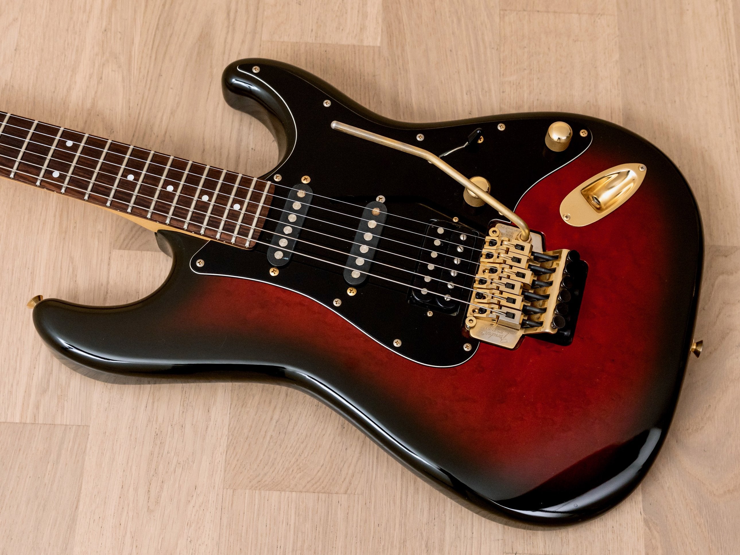 1990 Fender STR-680 Pro-Feel SSH Stratocaster Raspberry Burst w/ Floyd Rose, Japan MIJ Fujigen