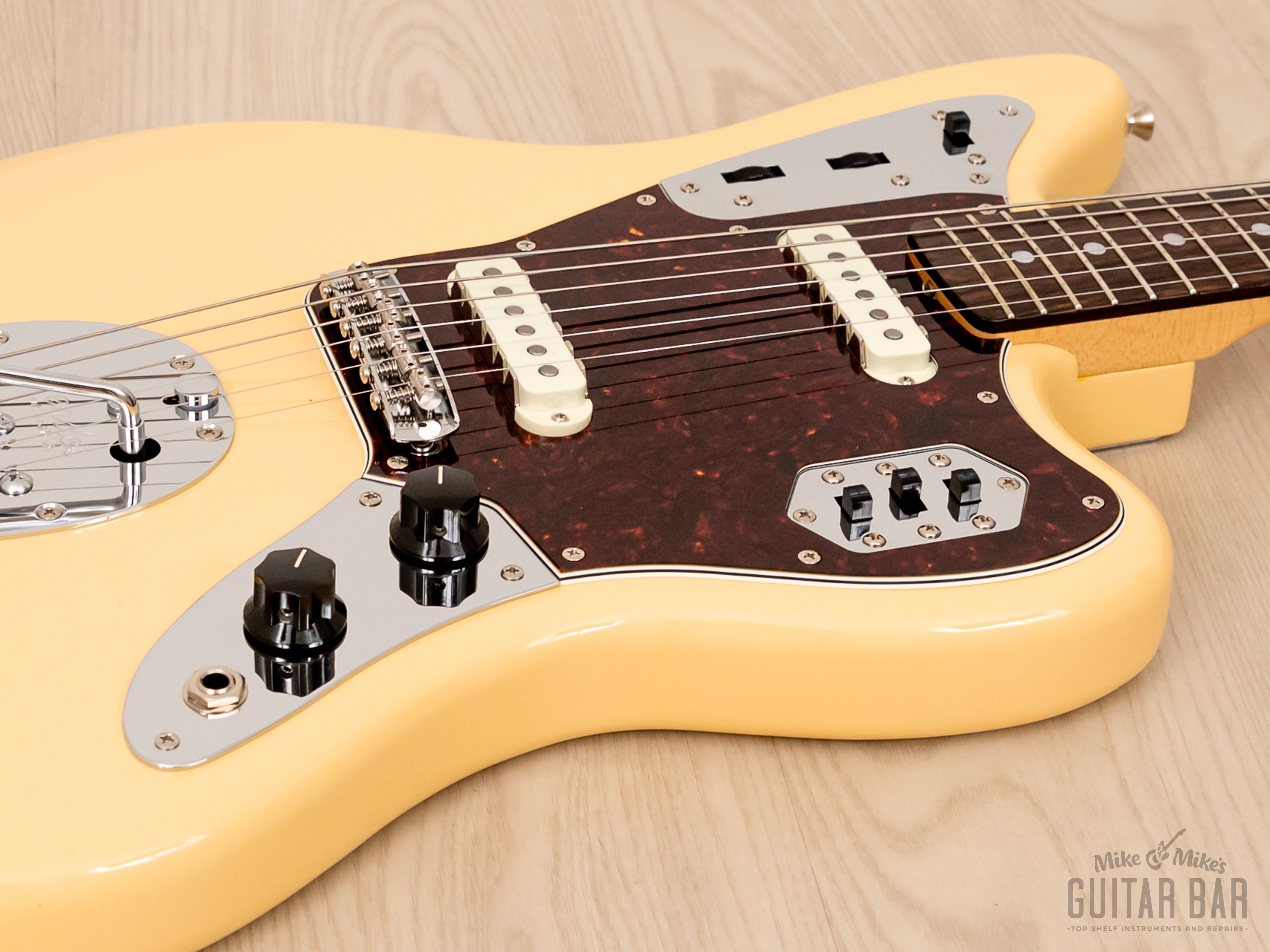 2023 Fender Traditional II 60s Jaguar FSR Offset Guitar Olympic White w/ Headstock, Japan MIJ