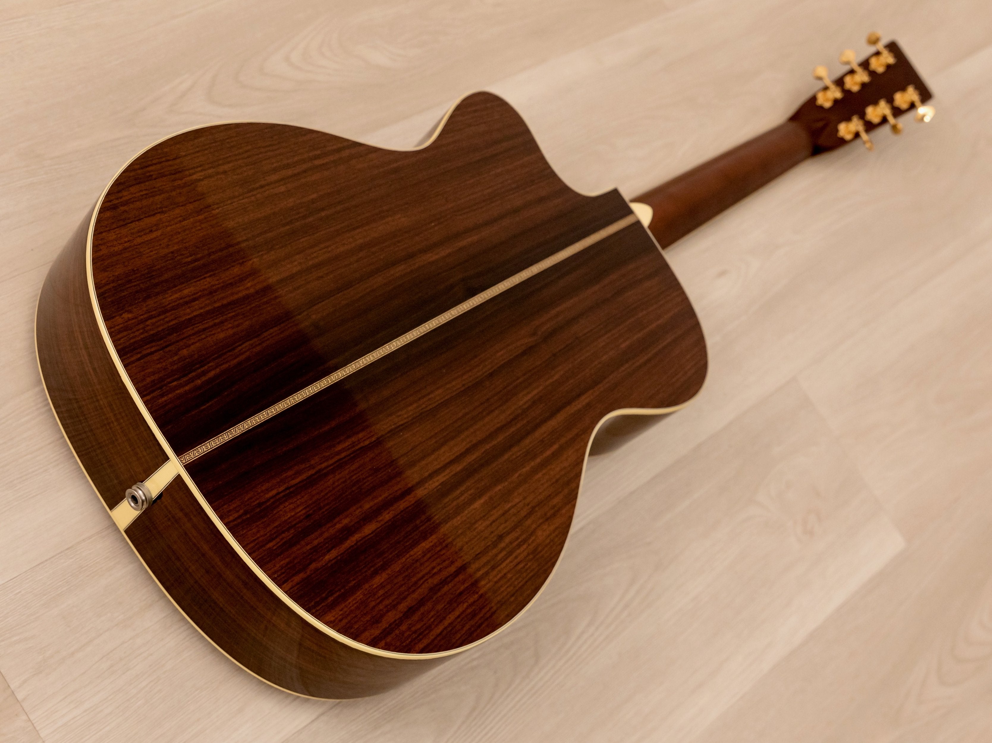 2001 Martin OM-28V Cutaway Herringbone Custom-Ordered One-Off Acoustic Guitar w/ Pickup, Case