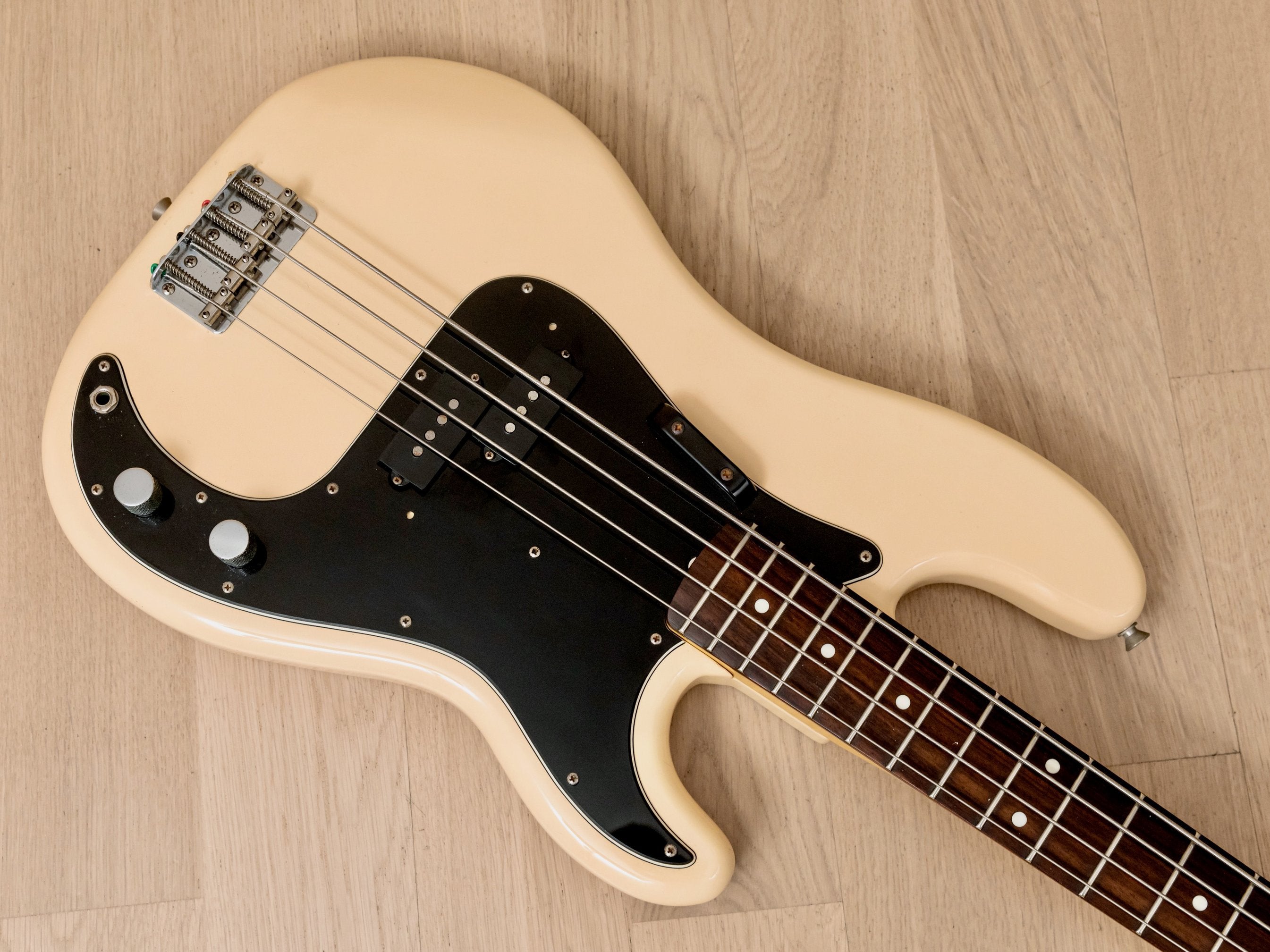 2000 Fender Precision Bass '70 Vintage Reissue PB70-70US Olympic White,  Japan CIJ