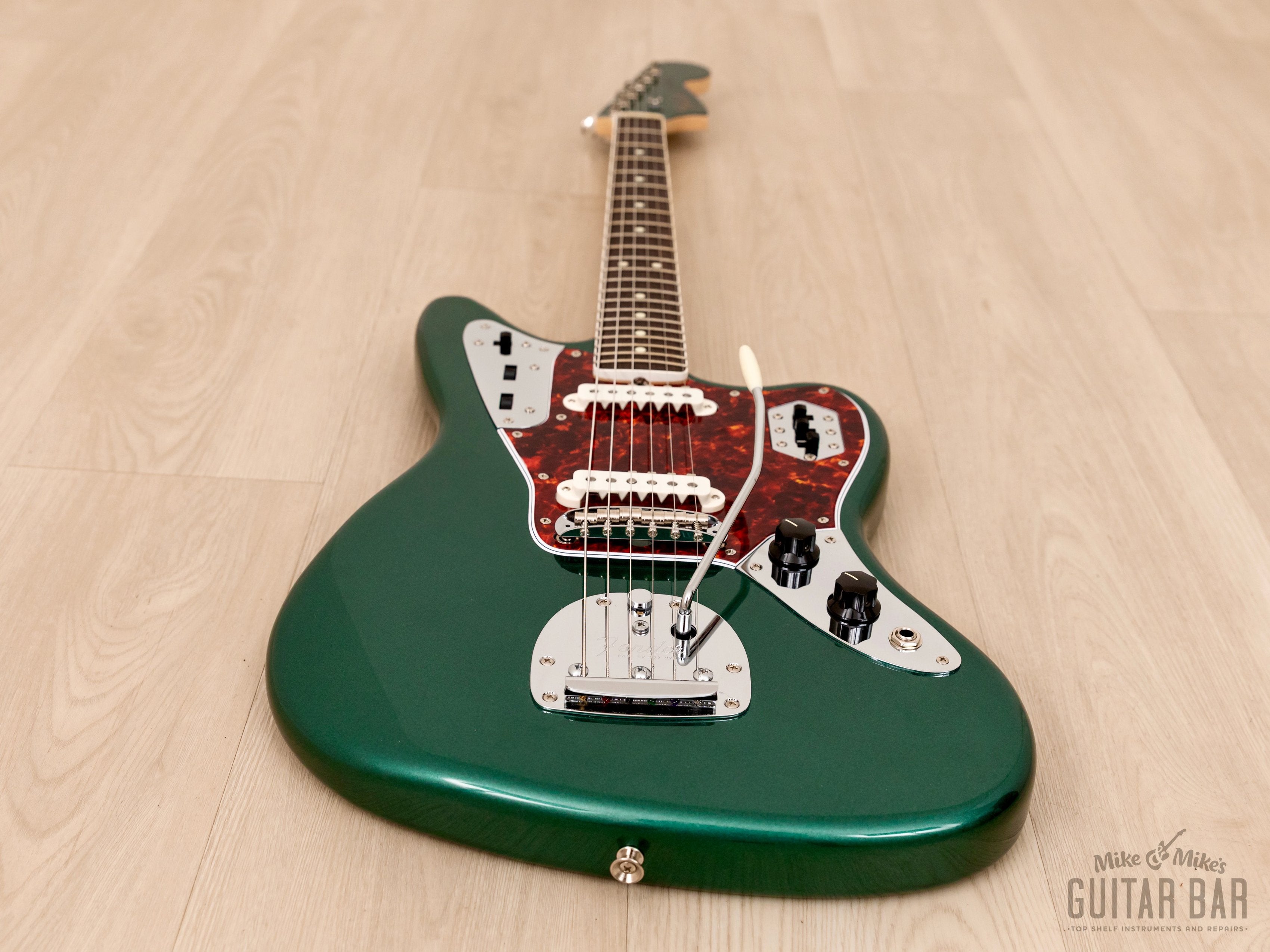 2023 Fender Traditional II 60s Jaguar FSR Sherwood Green w/ Spitfire, Lindy Fralin, G&G Case, Japan MIJ