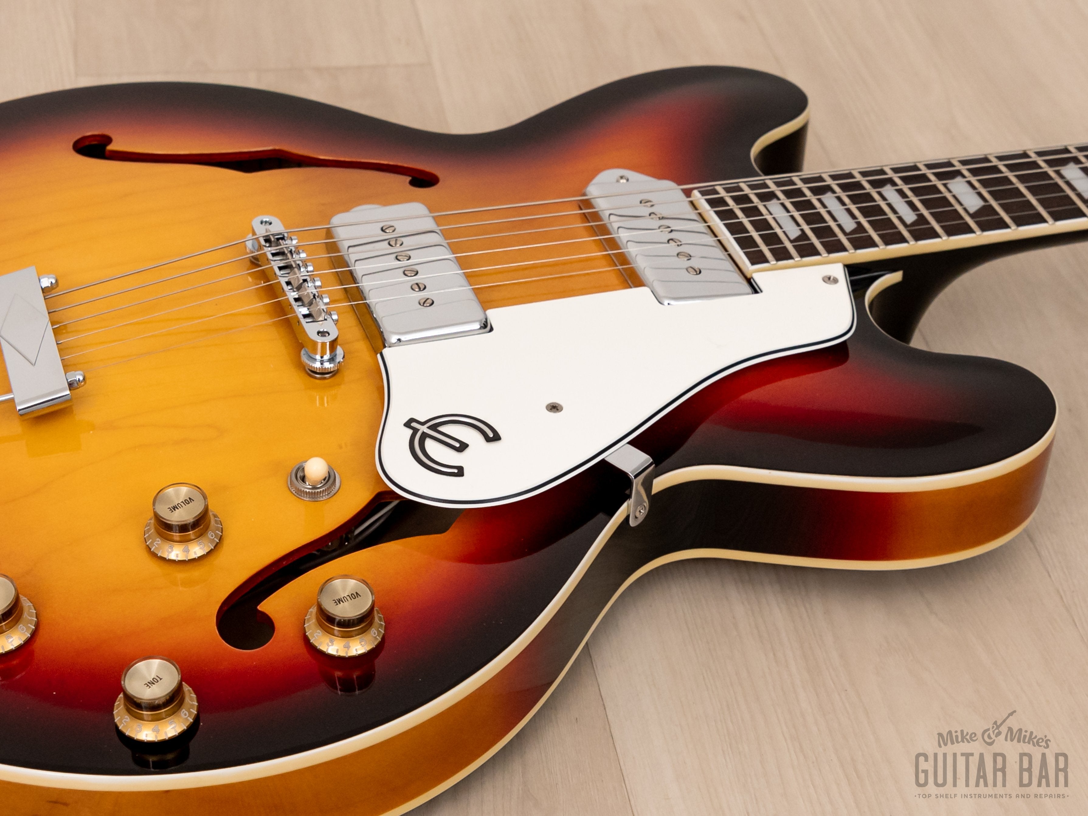 1999 Epiphone Casino Hollowbody Electric Guitar Sunburst w/ 1 11/16