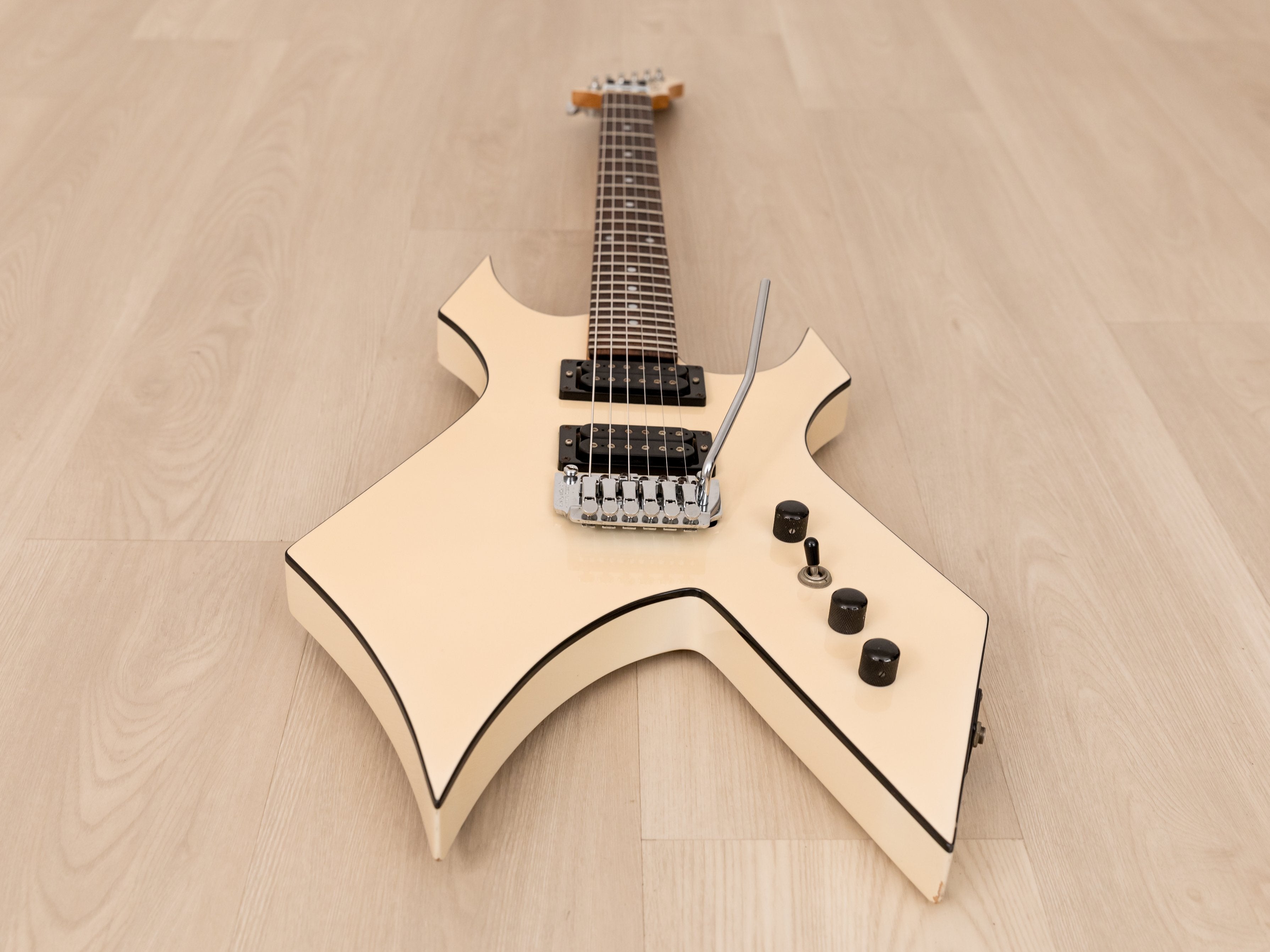 1987 BC Rich Warlock Custom NJ Series Vintage Electric Guitar White w/ Floyd Rose, Japan