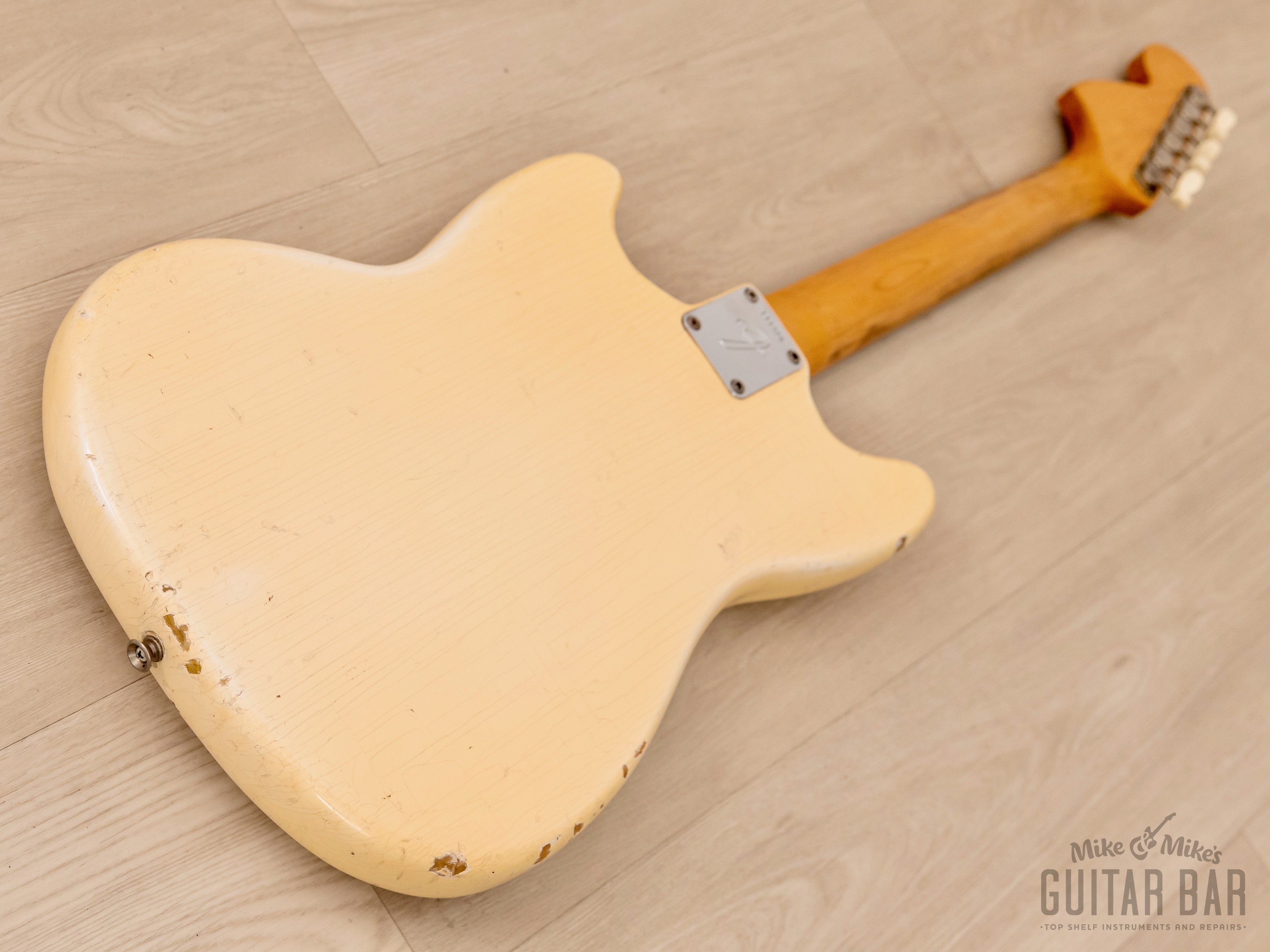 1966 Fender Mustang Vintage Guitar Olympic White 100% Original, Slab Board w/ Case