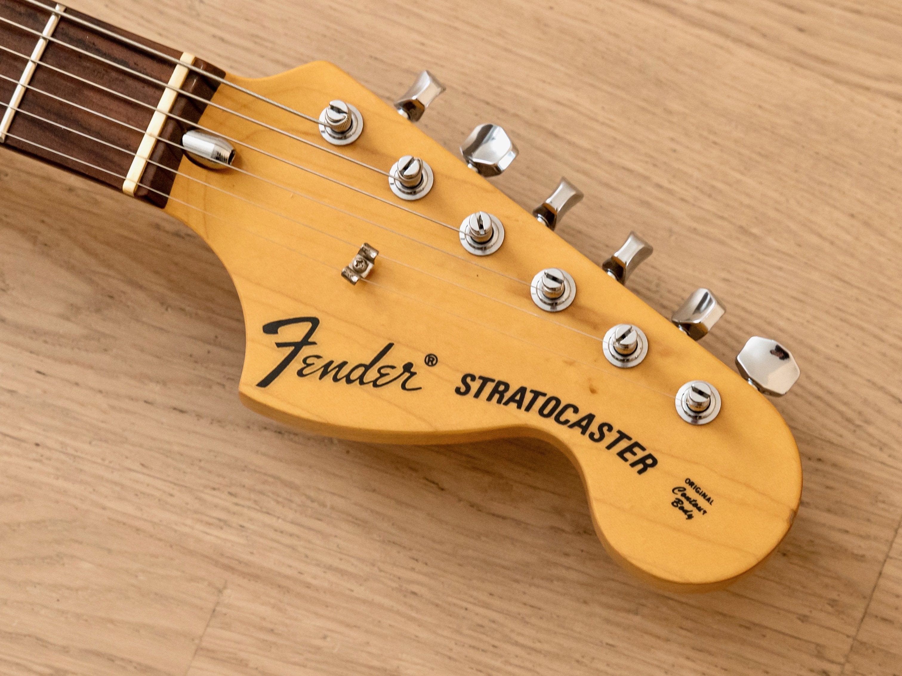 2005 Fender Stratocaster '71 Vintage Reissue ST71-85TX Sunburst w/ USA Pickups, Japan CIJ
