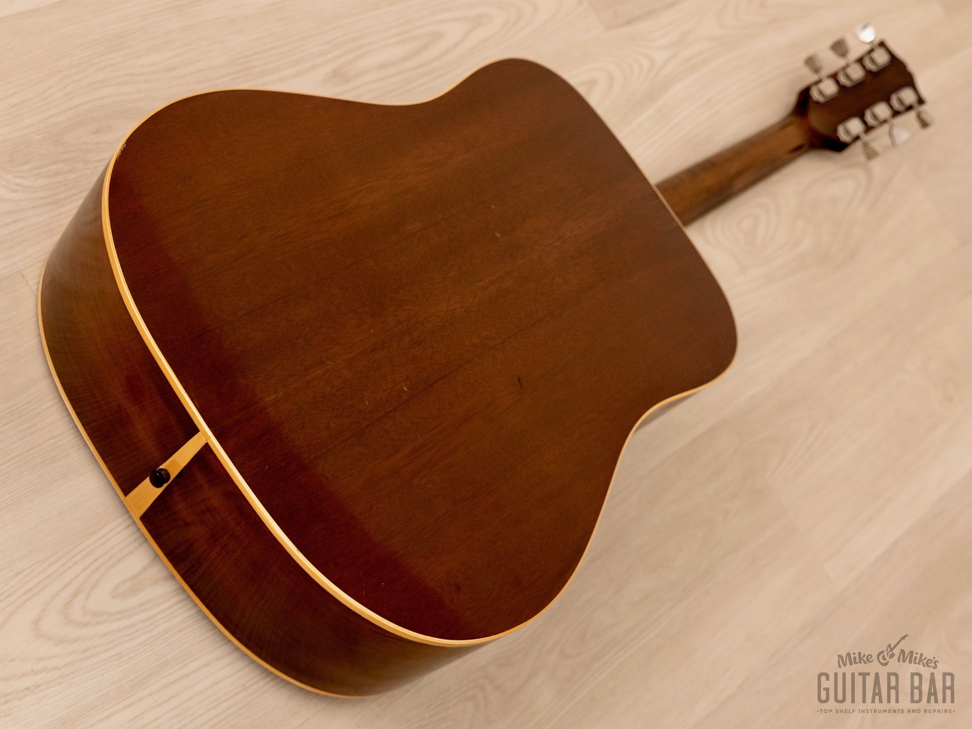 1979 Gibson J-40 Vintage Square Shoulder Dreadnought Acoustic Guitar w/ Case
