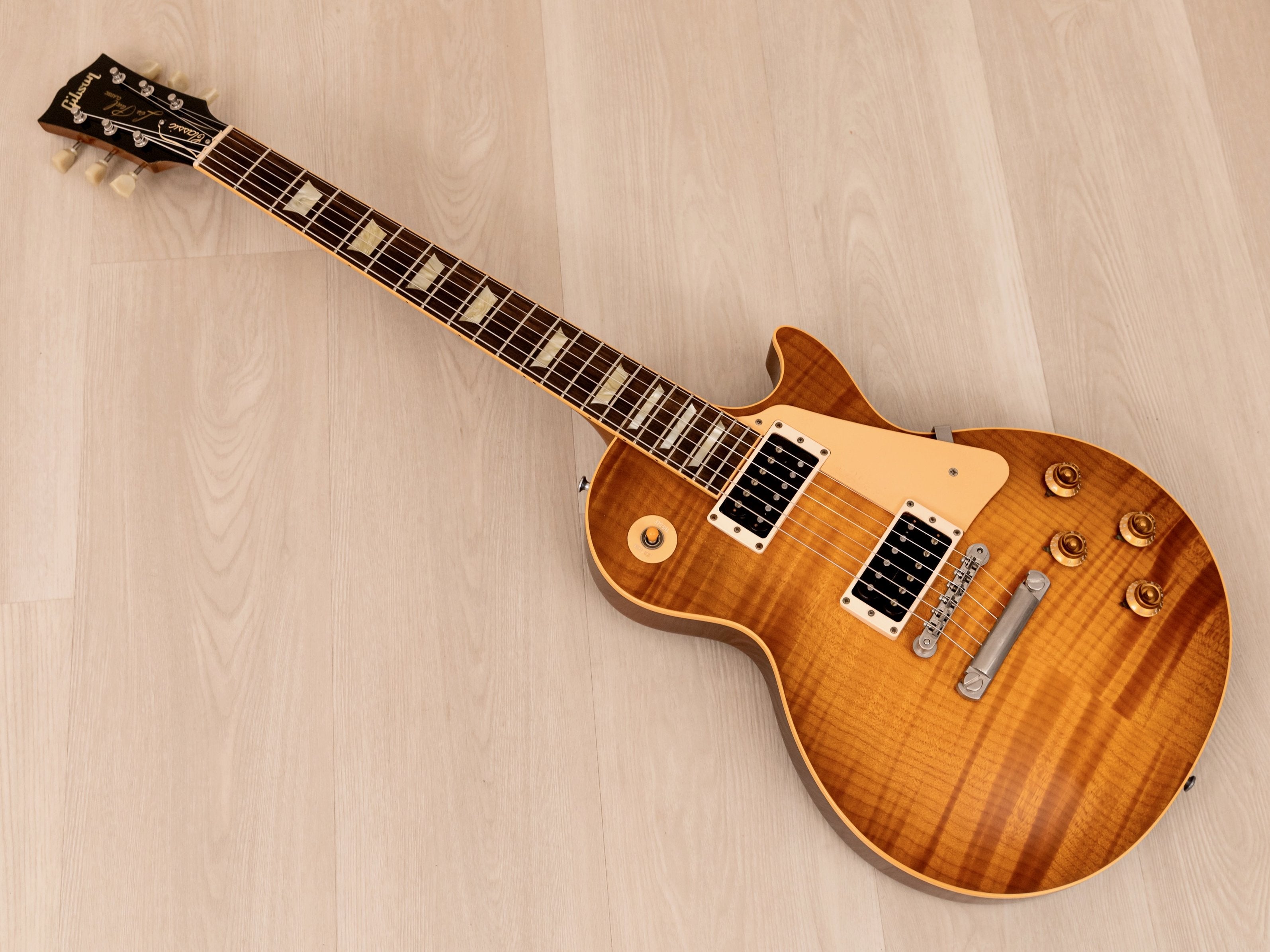 1994 Gibson Les Paul Classic Premium Plus Honey Burst Flame Top 100% Original w/ Case & Tags, Yamano
