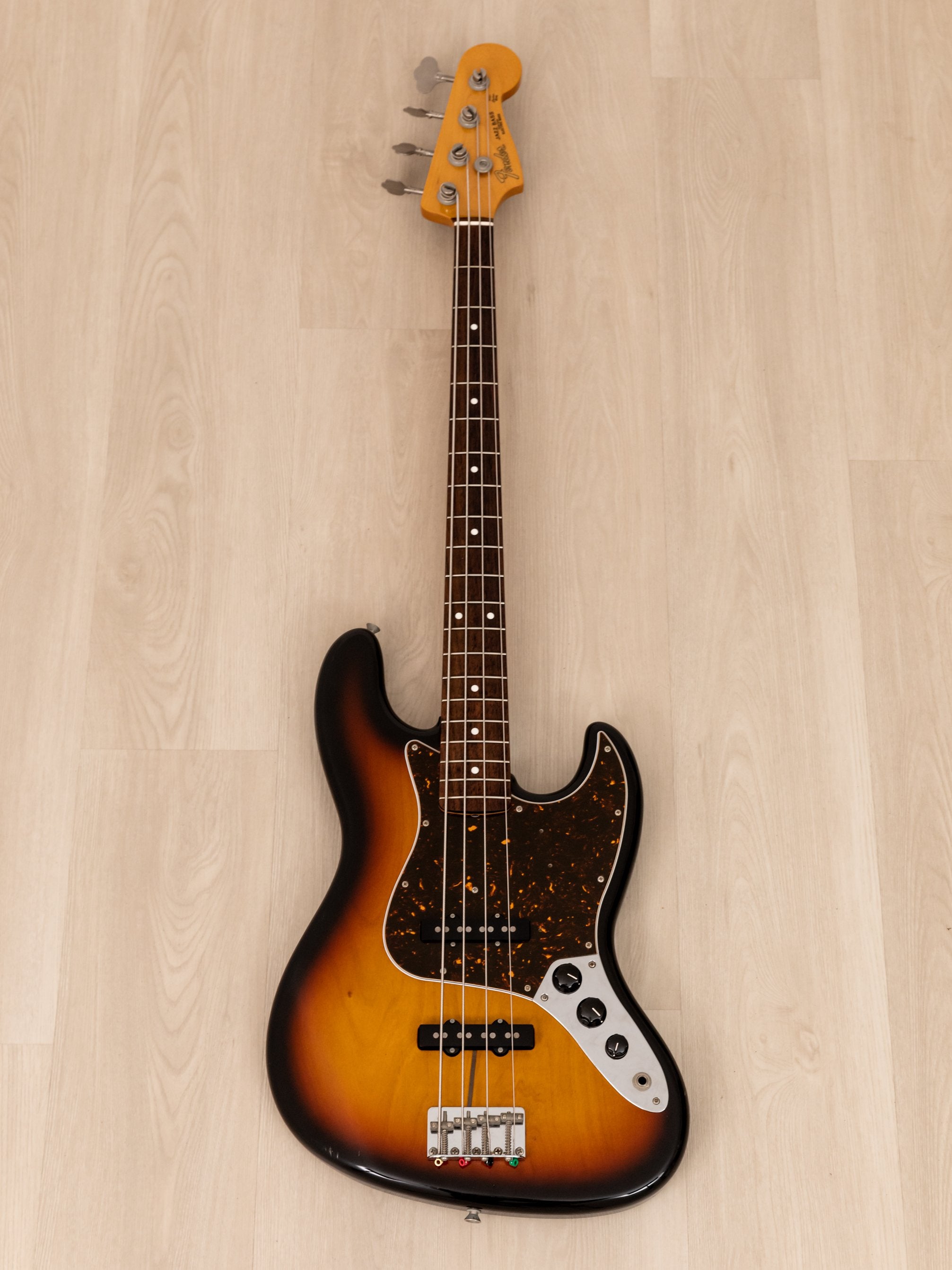 2014 Fender Jazz Bass '62 Vintage Reissue JB62/VSP, Sunburst Nitro Lacquer w/ USA Pickups, Japan MIJ